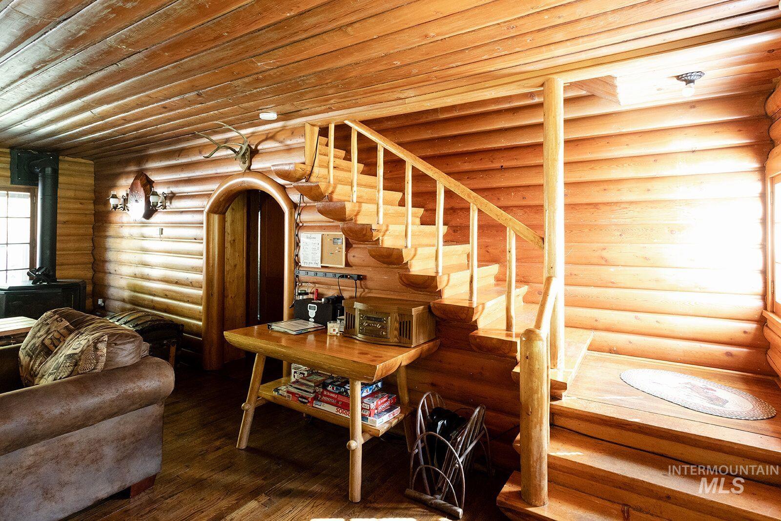 4775 Ponderosa Pine Scenic Bywy, Idaho City, Idaho 83631, 5 Bedrooms, 2 Bathrooms, Residential For Sale, Price $970,000, 98960653