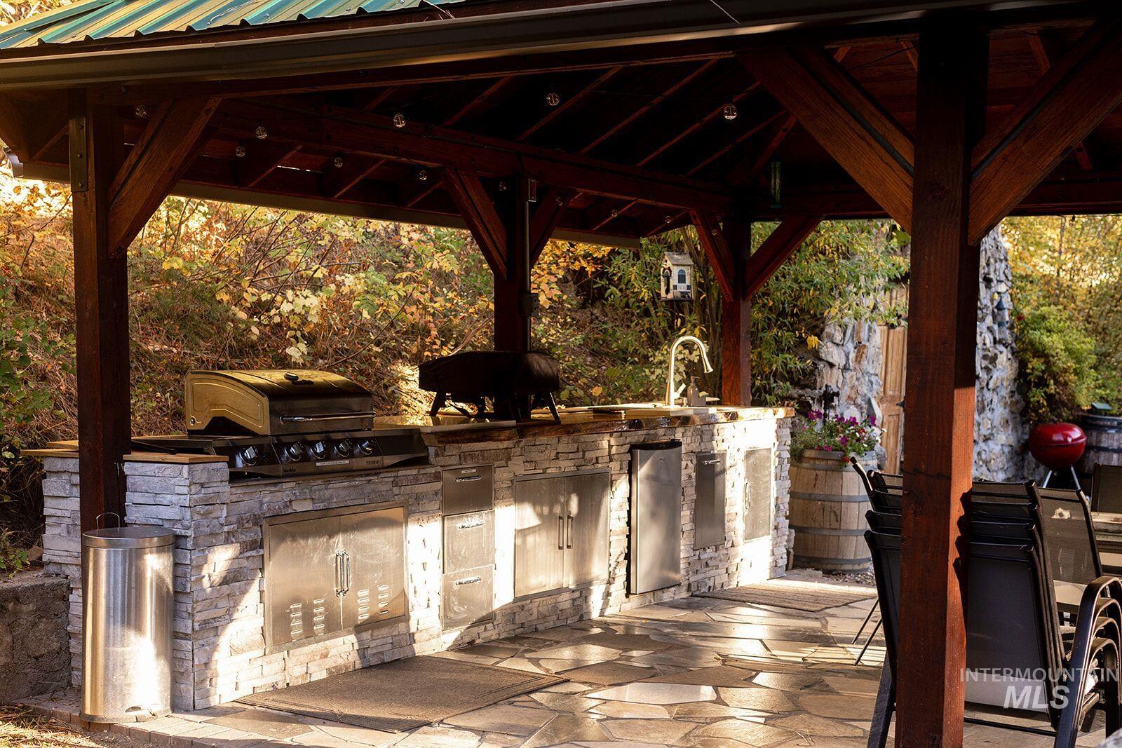 4775 Ponderosa Pine Scenic Bywy, Idaho City, Idaho 83631, 5 Bedrooms, 2 Bathrooms, Residential For Sale, Price $970,000, 98960653
