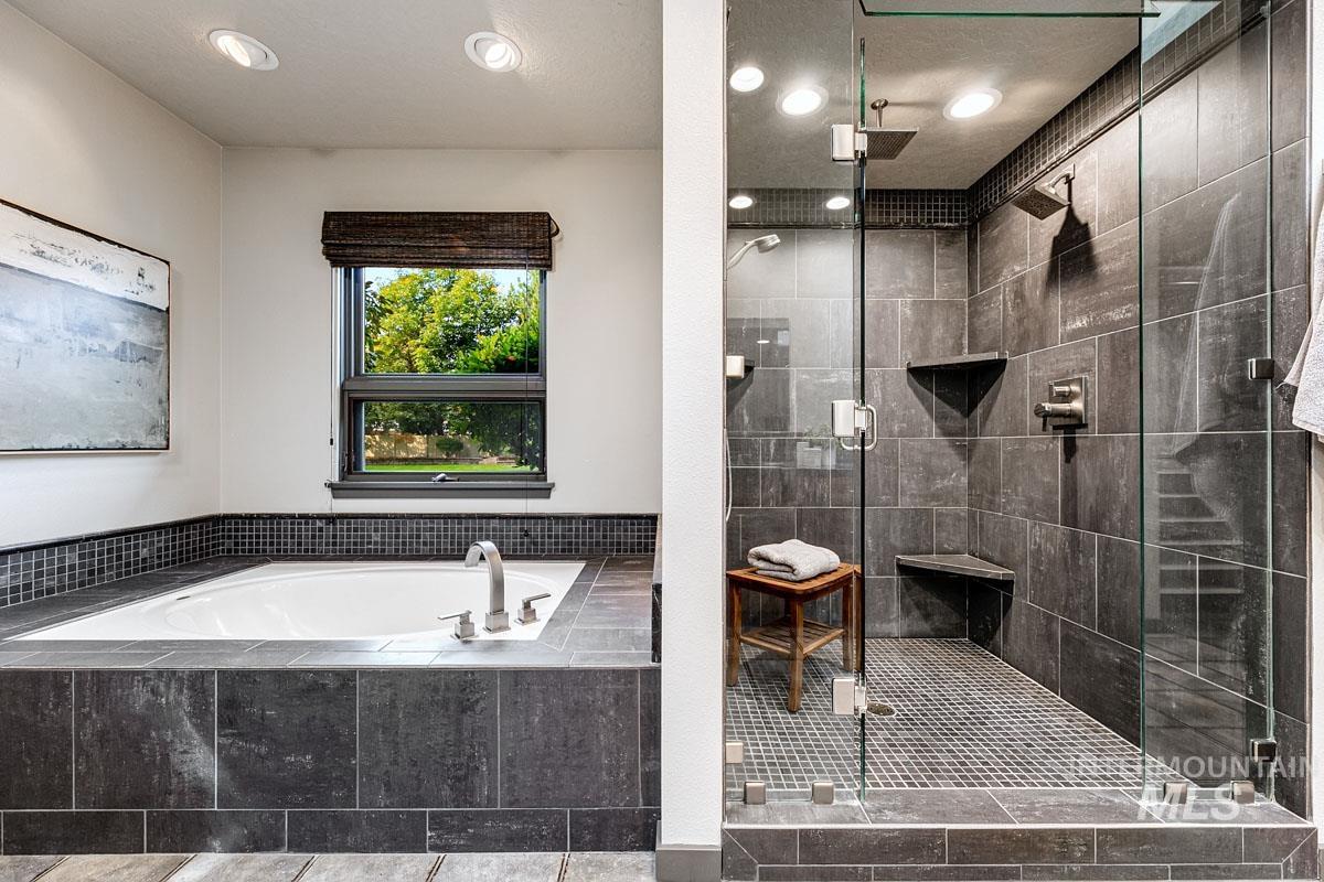 515 W Linden St, Boise, Idaho 83706, 3 Bedrooms, 2.5 Bathrooms, Residential For Sale, Price $1,500,000, 98960659