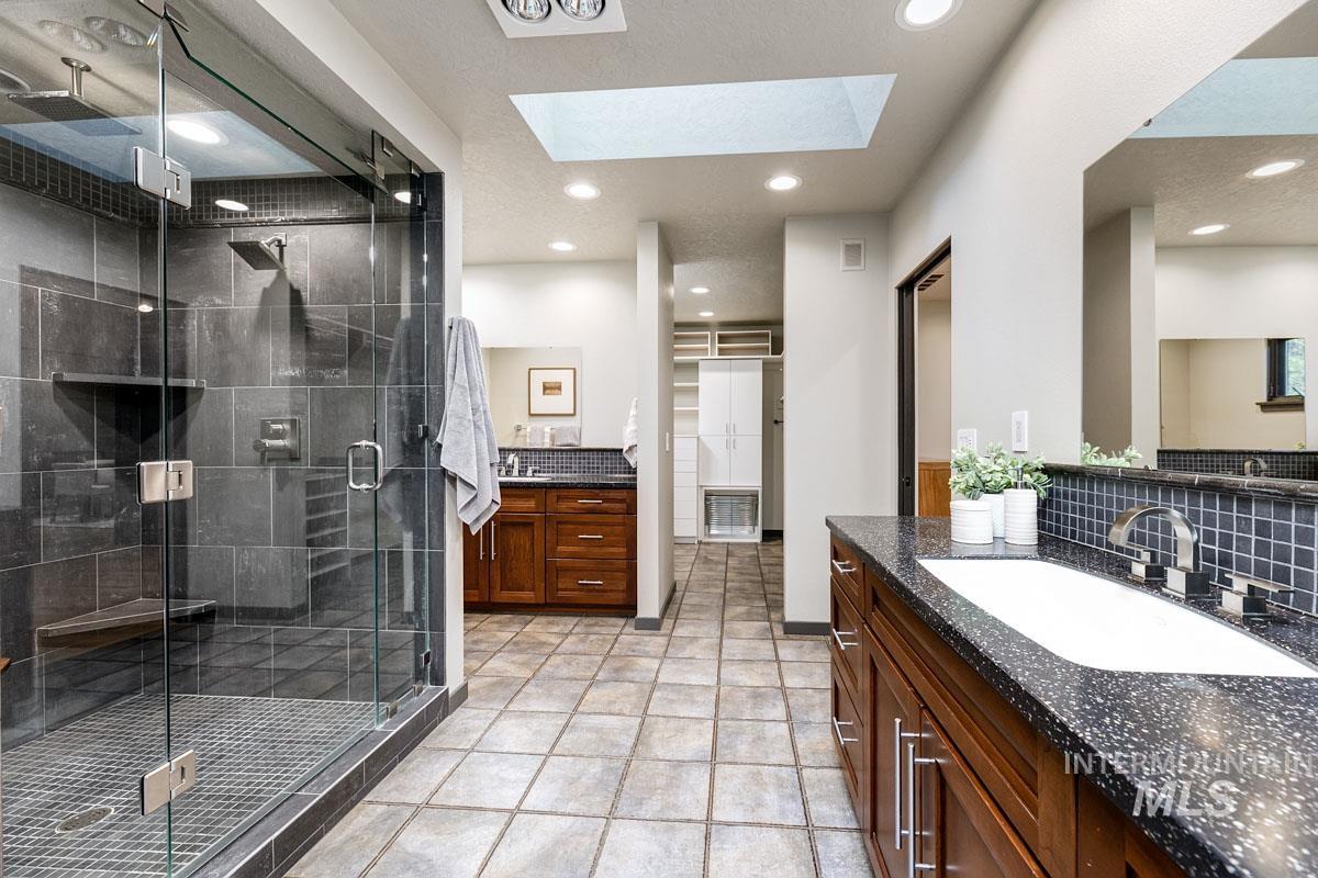515 W Linden St, Boise, Idaho 83706, 3 Bedrooms, 2.5 Bathrooms, Residential For Sale, Price $1,500,000, 98960659