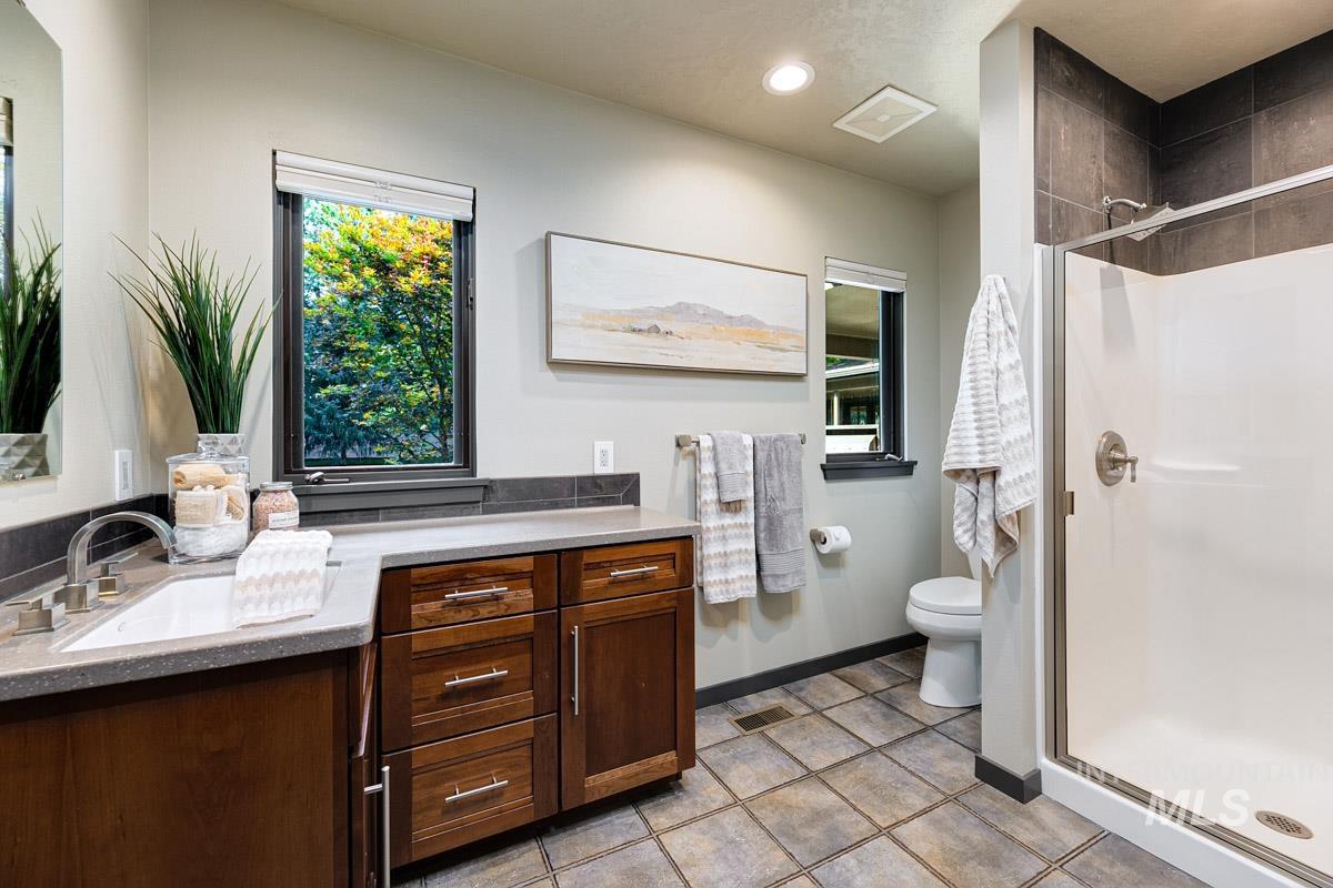 515 W Linden St, Boise, Idaho 83706, 3 Bedrooms, 2.5 Bathrooms, Residential For Sale, Price $1,500,000, 98960659