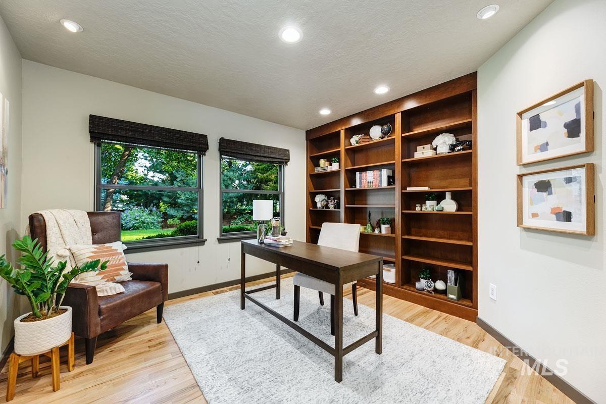 515 W Linden St, Boise, Idaho 83706, 3 Bedrooms, 2.5 Bathrooms, Residential For Sale, Price $1,500,000, 98960659