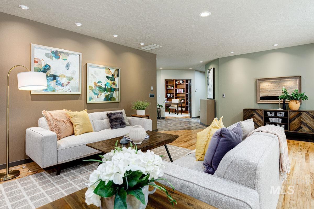 515 W Linden St, Boise, Idaho 83706, 3 Bedrooms, 2.5 Bathrooms, Residential For Sale, Price $1,500,000, 98960659