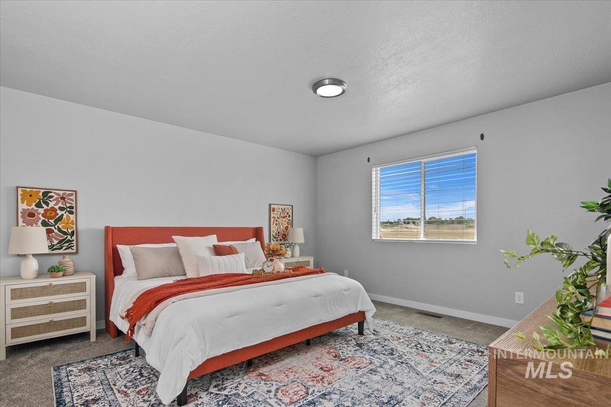 339 S Sunset Point Way, Meridian, Idaho 83642, 4 Bedrooms, 2.5 Bathrooms, Residential For Sale, Price $485,000, 98960661
