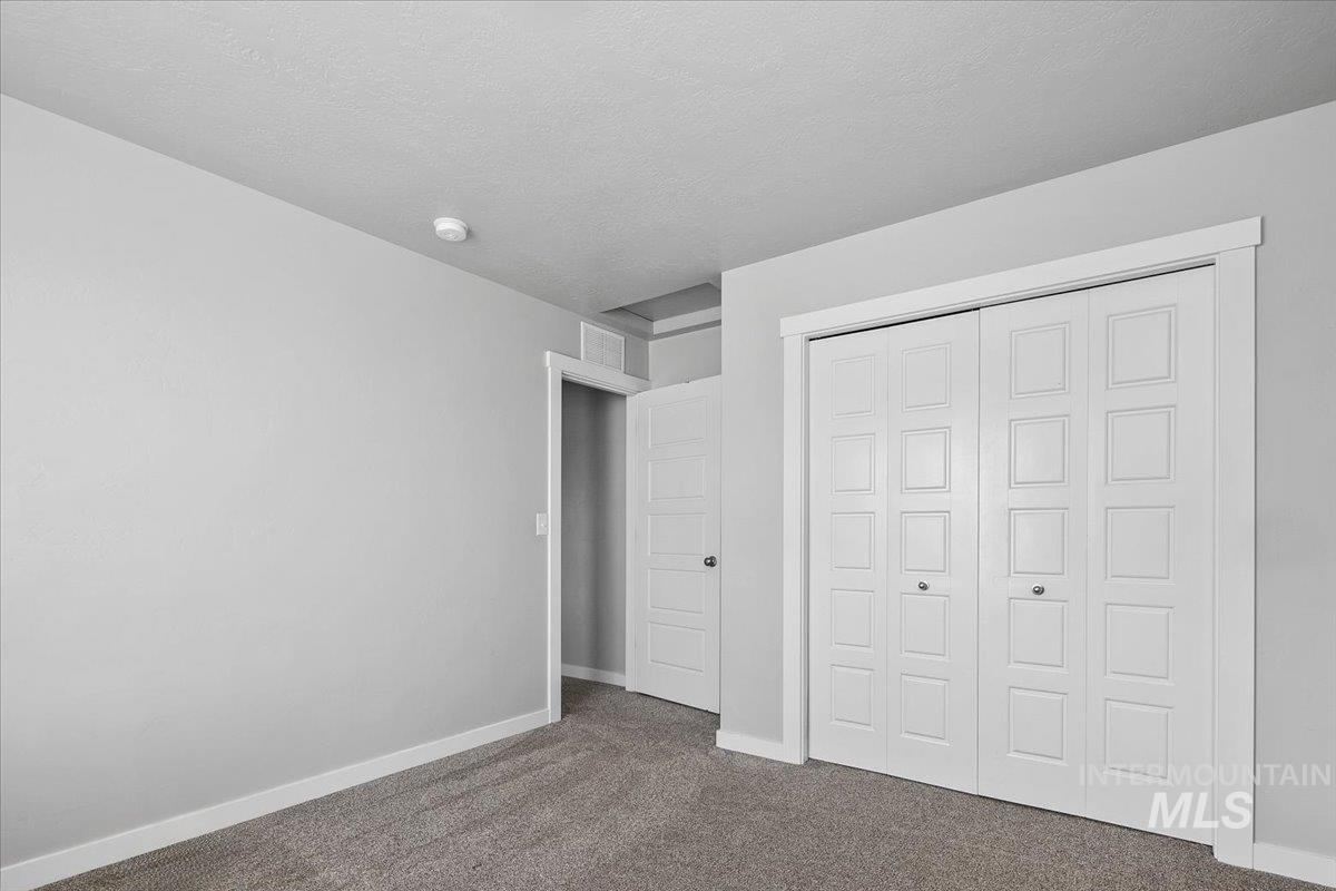 339 S Sunset Point Way, Meridian, Idaho 83642, 4 Bedrooms, 2.5 Bathrooms, Residential For Sale, Price $485,000, 98960661