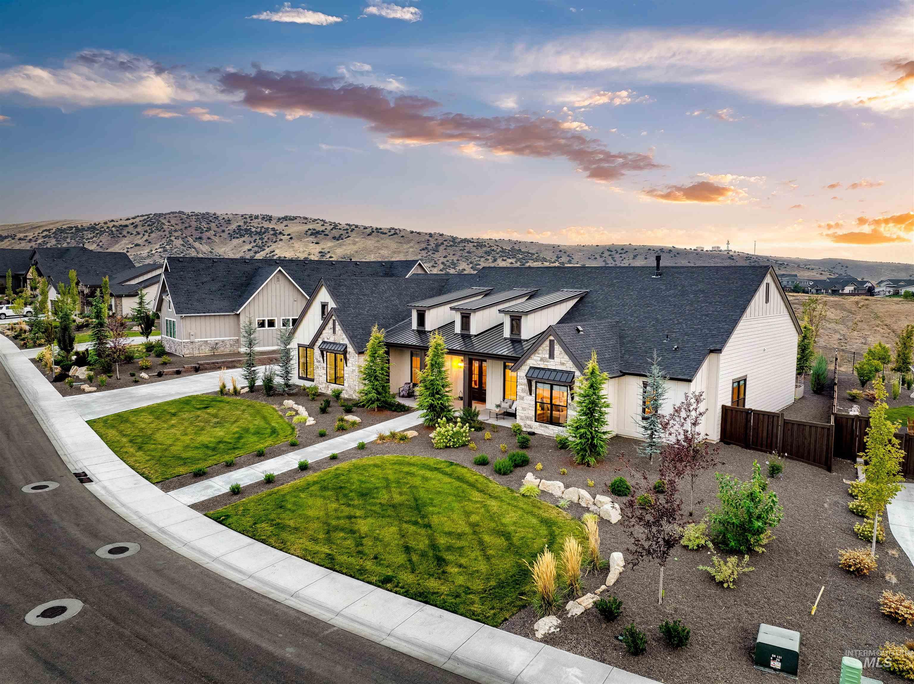 11389 N 17th Way, Boise, Idaho 83714, 3 Bedrooms, 3.5 Bathrooms, Residential For Sale, Price $1,795,000, 98960671