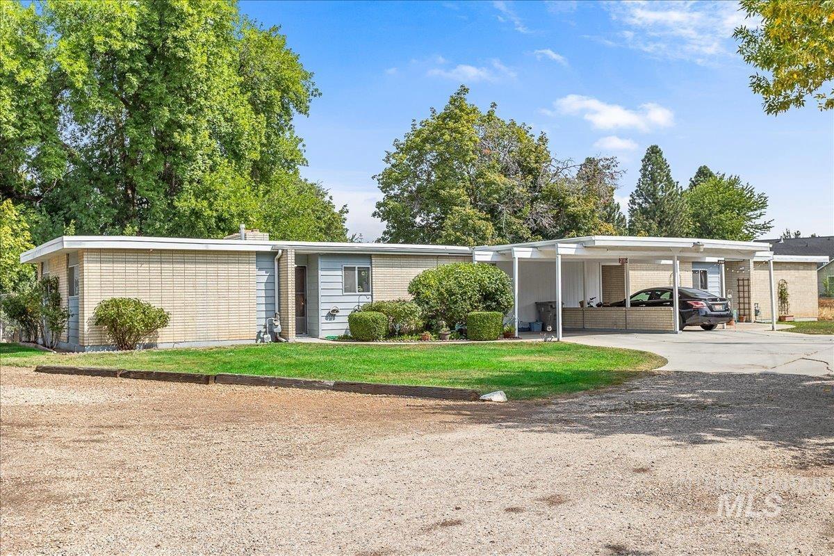 2104 N Bryson Rd., Boise, Idaho 83713, 2 Bedrooms, 1 Bathroom, Residential Income For Sale, Price $519,900, 98960687