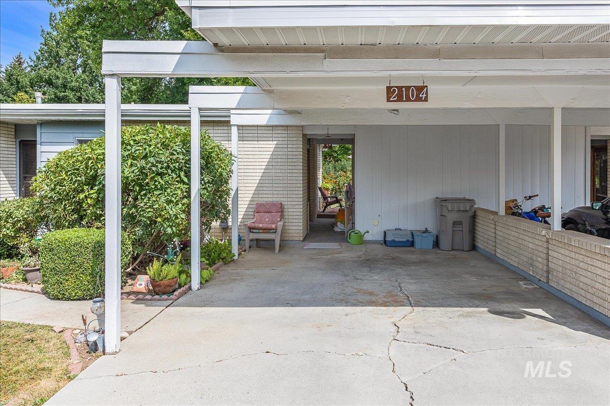 2104 N Bryson Rd., Boise, Idaho 83713, 2 Bedrooms, 1 Bathroom, Residential Income For Sale, Price $519,900, 98960687