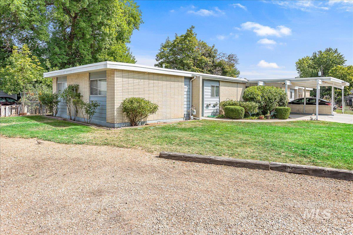 2104 N Bryson Rd., Boise, Idaho 83713, 2 Bedrooms, 1 Bathroom, Residential Income For Sale, Price $519,900, 98960687