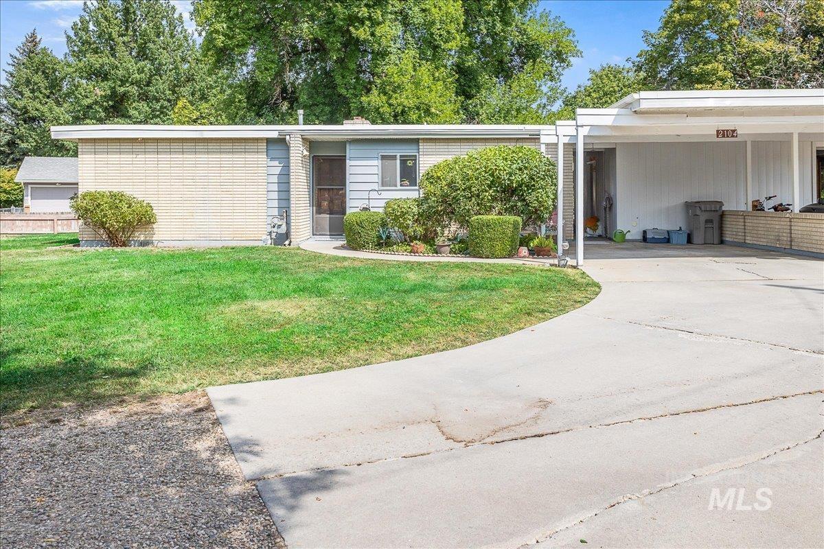 2104 N Bryson Rd., Boise, Idaho 83713, 2 Bedrooms, 1 Bathroom, Residential Income For Sale, Price $519,900, 98960687