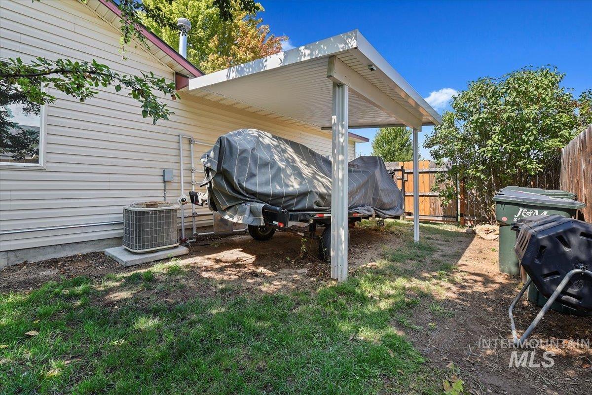 529 E Great Bear St, Kuna, Idaho 83634, 3 Bedrooms, 2 Bathrooms, Residential For Sale, Price $335,000, 98960702