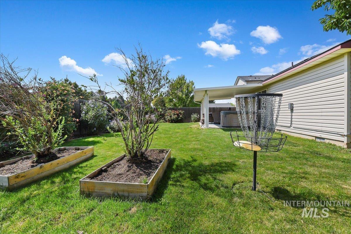 529 E Great Bear St, Kuna, Idaho 83634, 3 Bedrooms, 2 Bathrooms, Residential For Sale, Price $335,000, 98960702