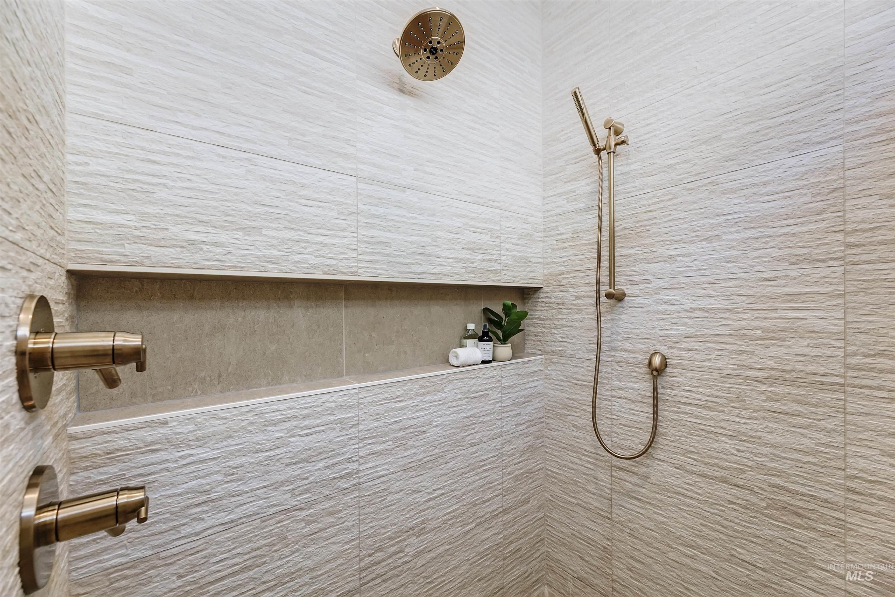 Bathroom with a tile shower