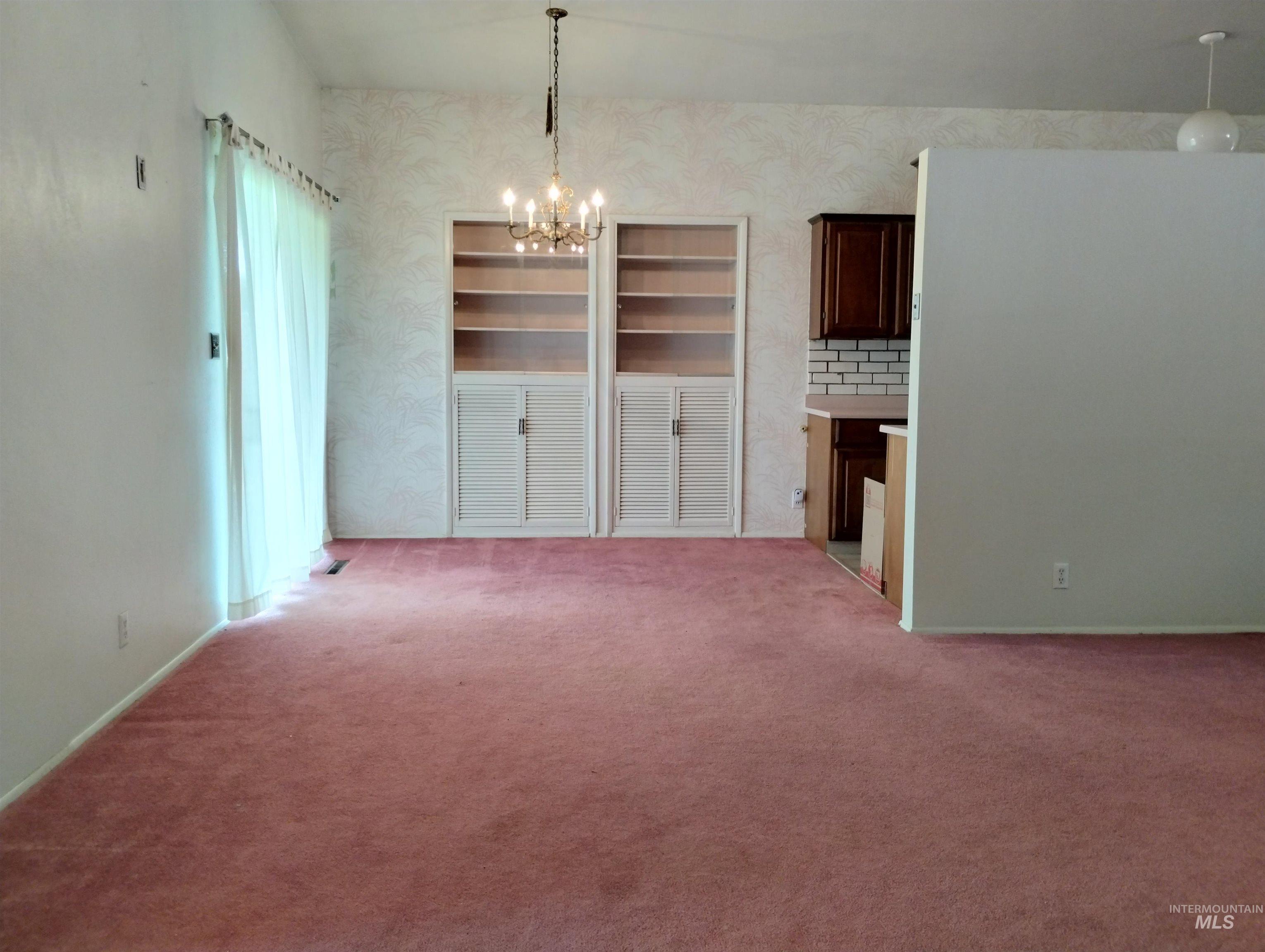 1298 E 2nd Street, Weiser, Idaho 83672, 5 Bedrooms, 2 Bathrooms, Residential For Sale, Price $510,000, 98960710