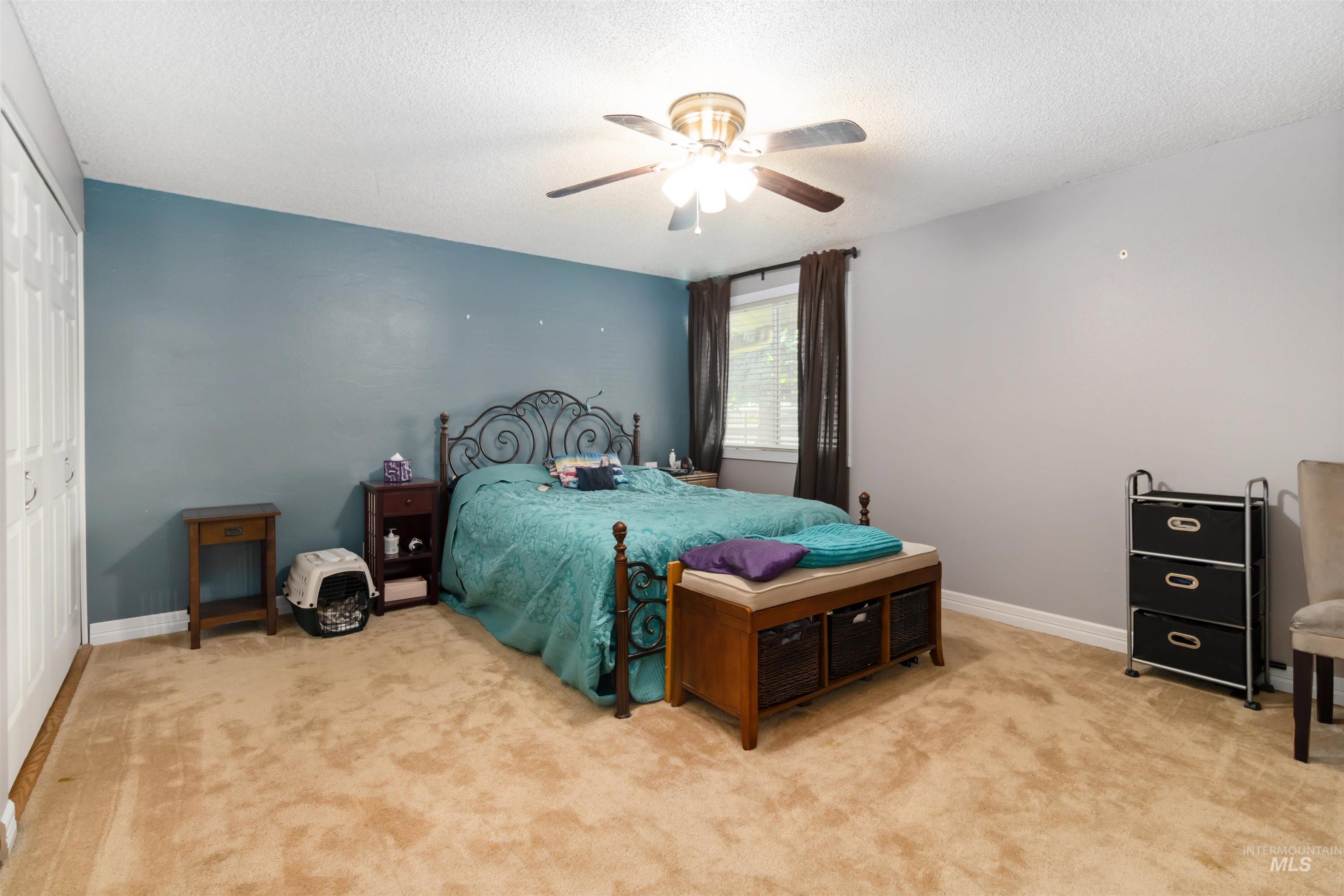 9875 W Westview, Boise, Idaho 83704, 2 Bedrooms, 2 Bathrooms, Residential For Sale, Price $369,000, 98960713