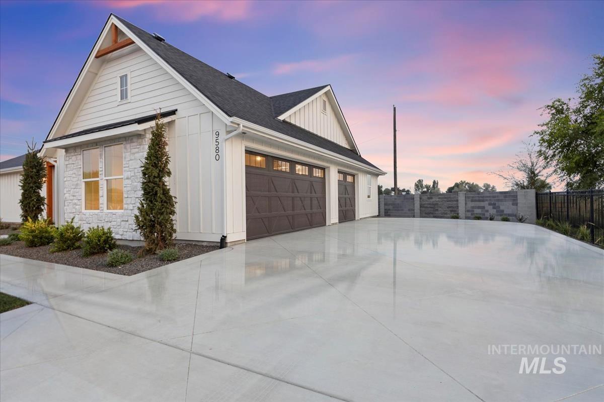 9580 S Prairie Falcon Ave., Nampa, Idaho 83686, 4 Bedrooms, 4.5 Bathrooms, Residential For Sale, Price $1,250,000, 98960714