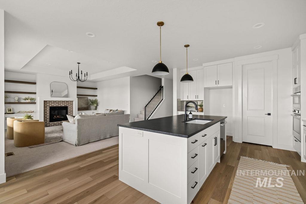 4294 N Bolero Ave, Meridian, Idaho 83646, 3 Bedrooms, 3.5 Bathrooms, Residential For Sale, Price $759,900, 98960725
