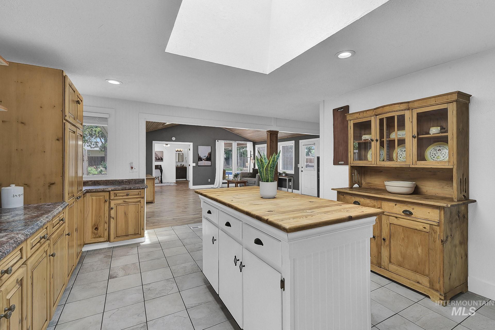 809 Astor Ave, Nampa, Idaho 83651, 4 Bedrooms, 3 Bathrooms, Residential For Sale, Price $549,900, 98960727