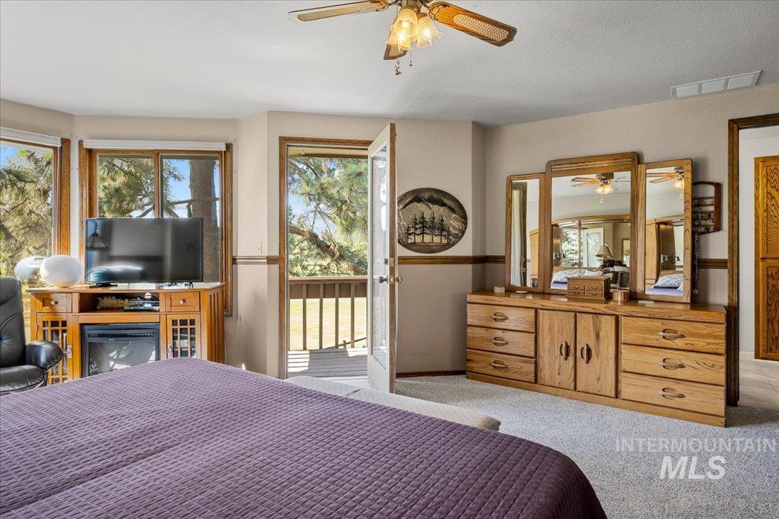 704 N Nicklaus Ln, Eagle, Idaho 83616-5358, 4 Bedrooms, 2.5 Bathrooms, Residential For Sale, Price $775,000, 98960729