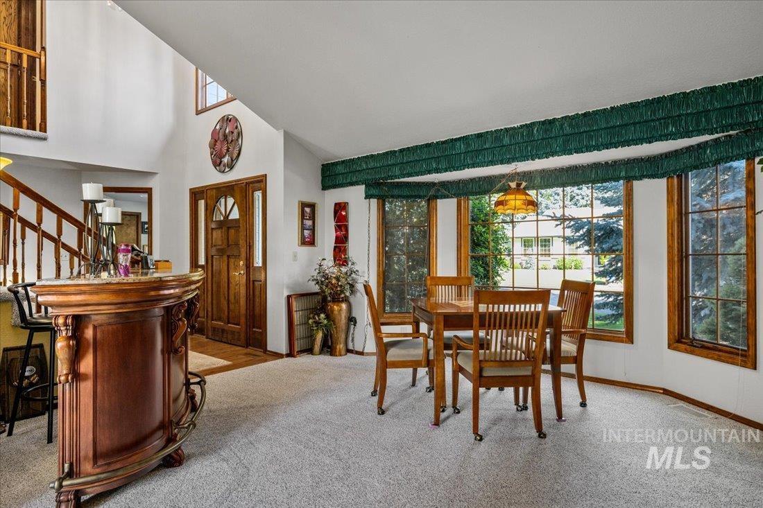 704 N Nicklaus Ln, Eagle, Idaho 83616-5358, 4 Bedrooms, 2.5 Bathrooms, Residential For Sale, Price $775,000, 98960729