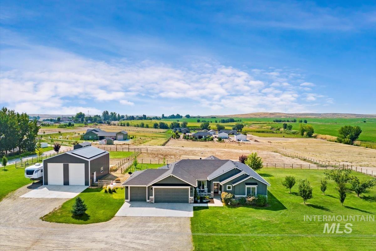 3993 Rustler Rd, New Plymouth, Idaho 83655, 3 Bedrooms, 2 Bathrooms, Residential For Sale, Price $1,100,000, 98960733