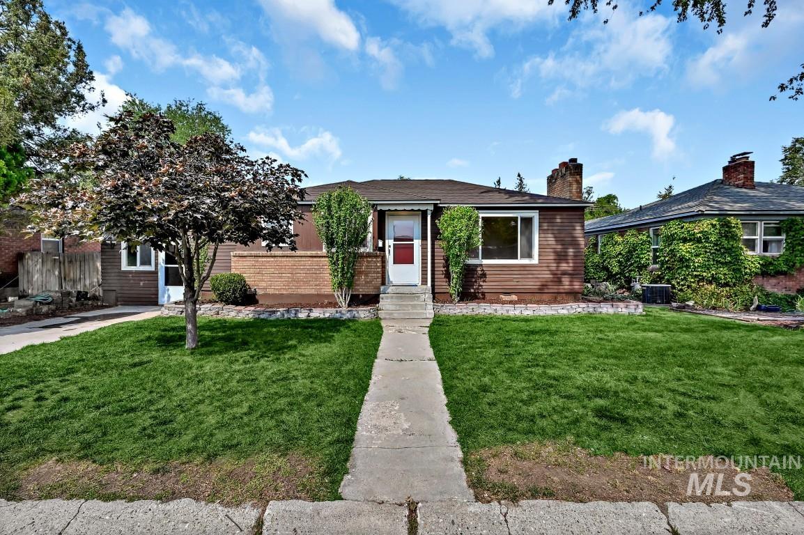 4910 W Edson Street, Boise, Idaho 83705, 2 Bedrooms, 1 Bathroom, Residential For Sale, Price $399,900, 98960736