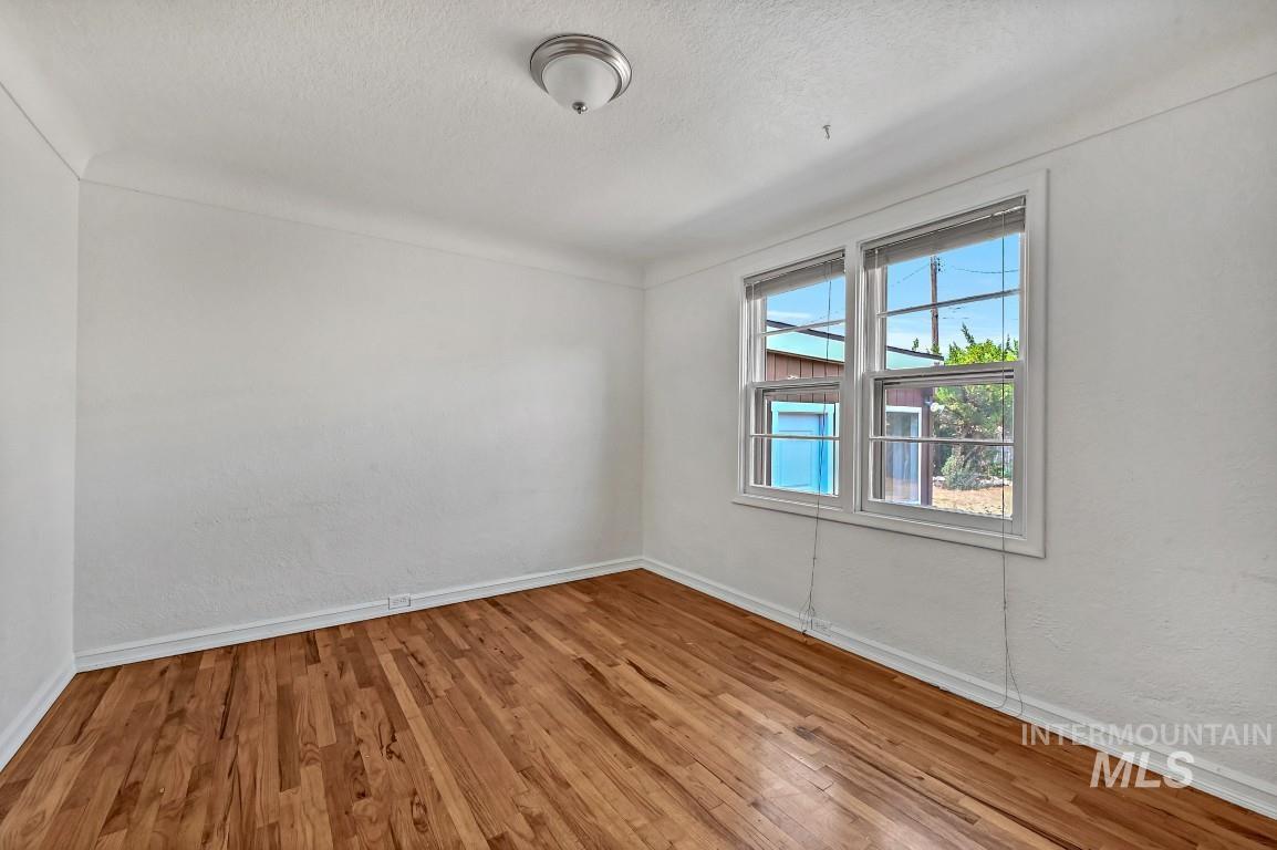4910 W Edson Street, Boise, Idaho 83705, 2 Bedrooms, 1 Bathroom, Residential For Sale, Price $399,900, 98960736