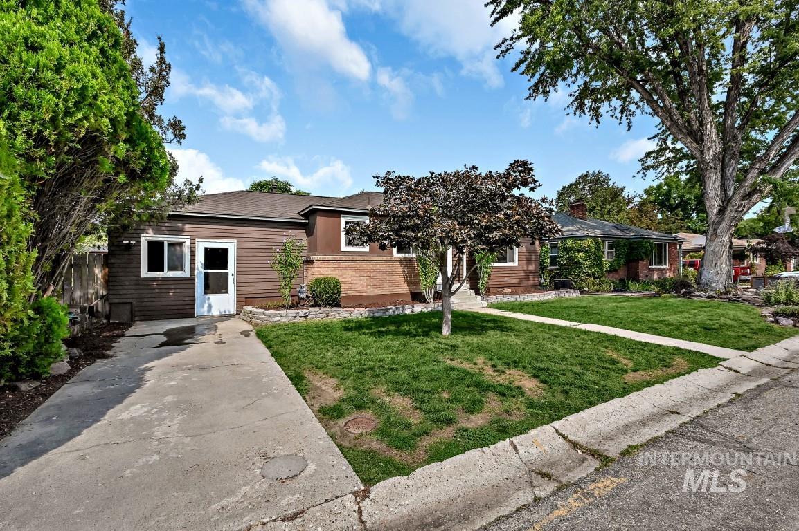 4910 W Edson Street, Boise, Idaho 83705, 2 Bedrooms, 1 Bathroom, Residential For Sale, Price $399,900, 98960736