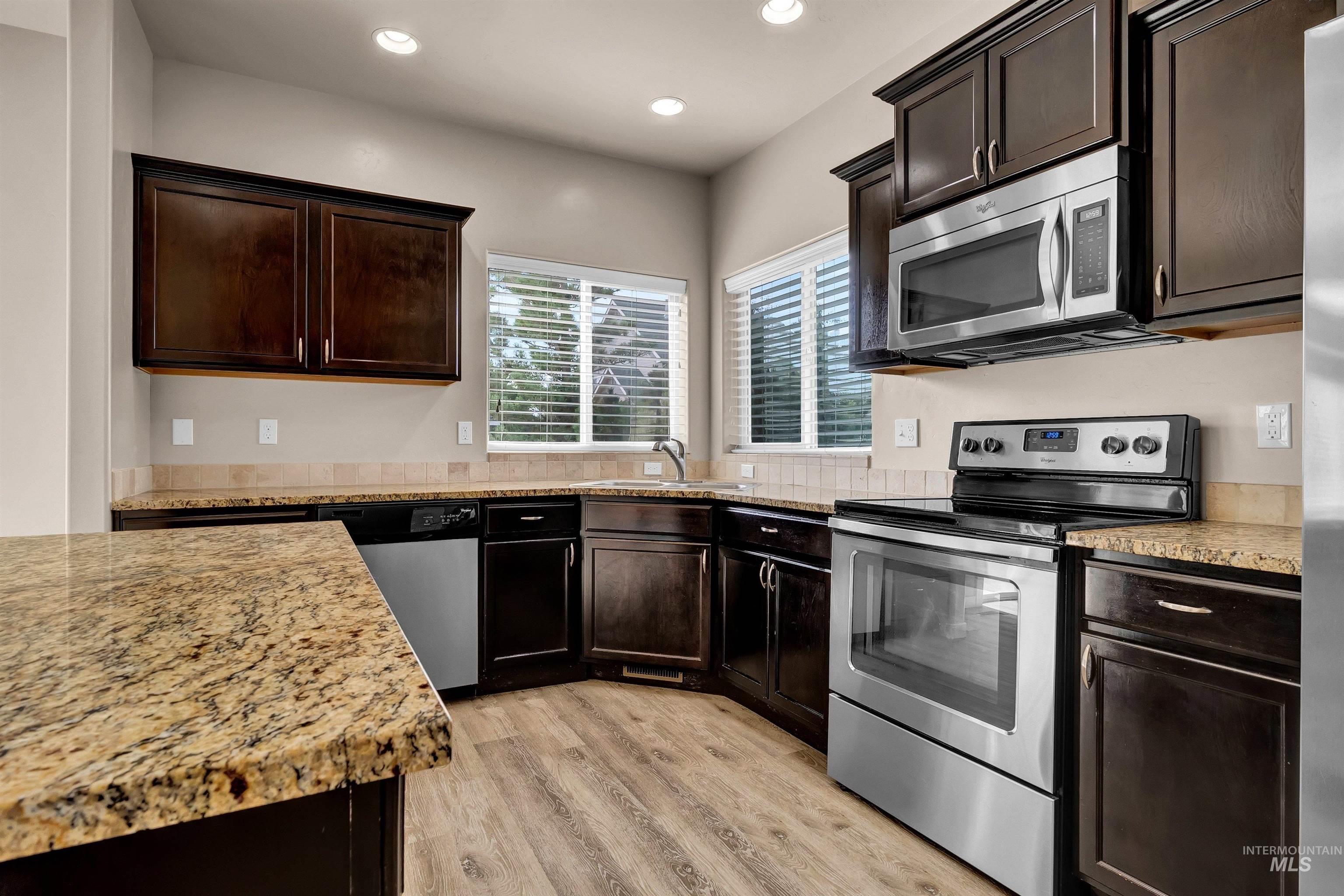 2473 E Clackamas Court, Eagle, Idaho 83616, 4 Bedrooms, 2.5 Bathrooms, Residential For Sale, Price $586,000, 98960741