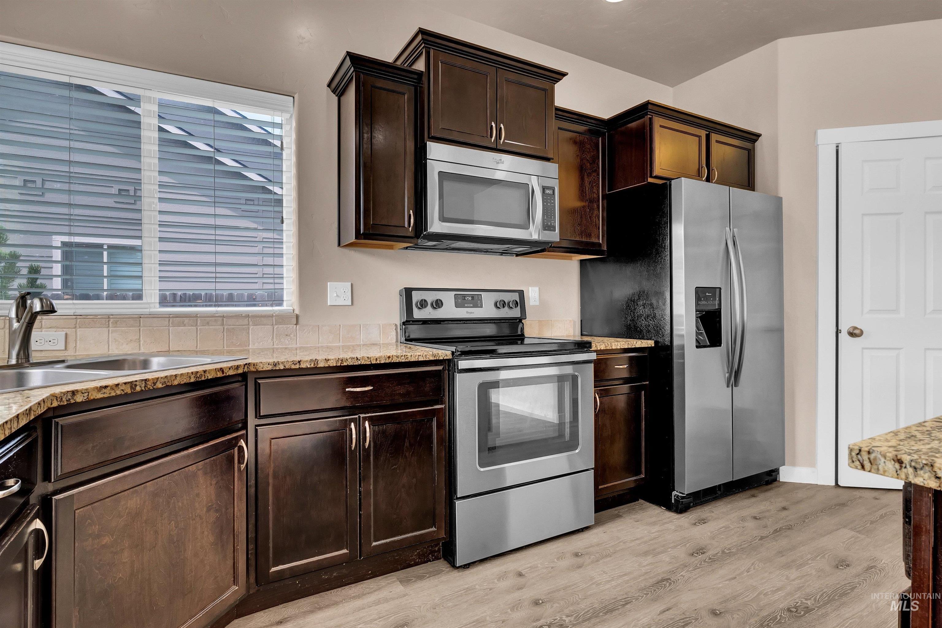 2473 E Clackamas Court, Eagle, Idaho 83616, 4 Bedrooms, 2.5 Bathrooms, Residential For Sale, Price $586,000, 98960741