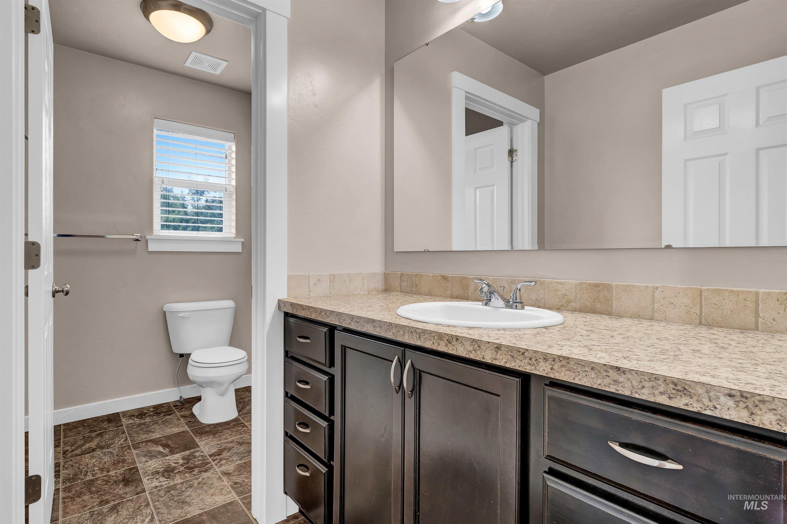 2473 E Clackamas Court, Eagle, Idaho 83616, 4 Bedrooms, 2.5 Bathrooms, Residential For Sale, Price $586,000, 98960741