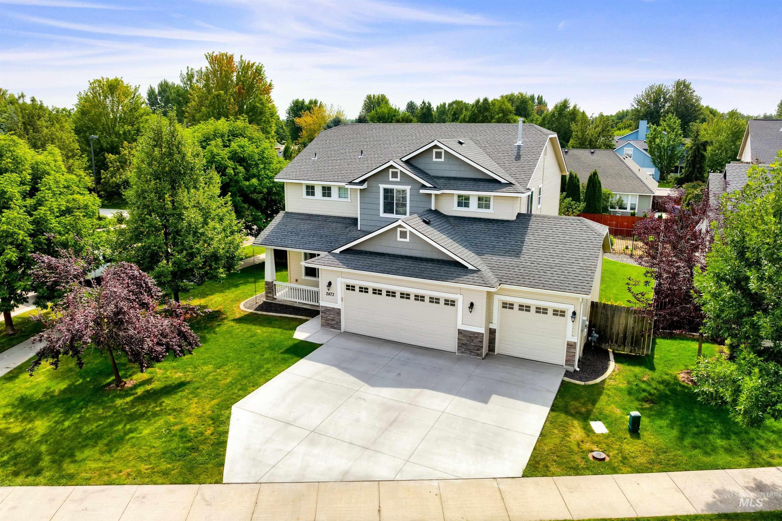 2473 E Clackamas Court, Eagle, Idaho 83616, 4 Bedrooms, 2.5 Bathrooms, Residential For Sale, Price $586,000, 98960741