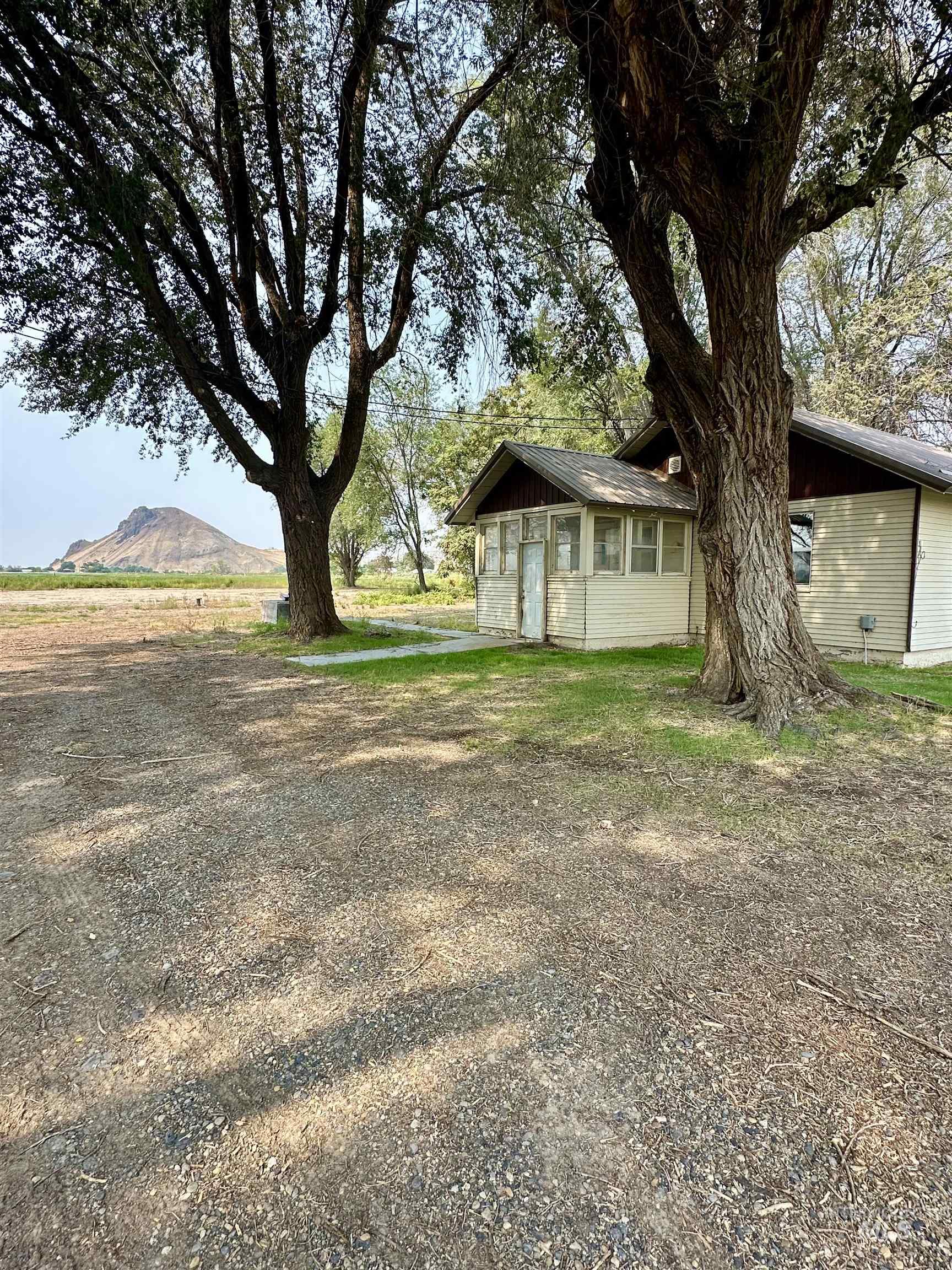 View of yard with a mountain view