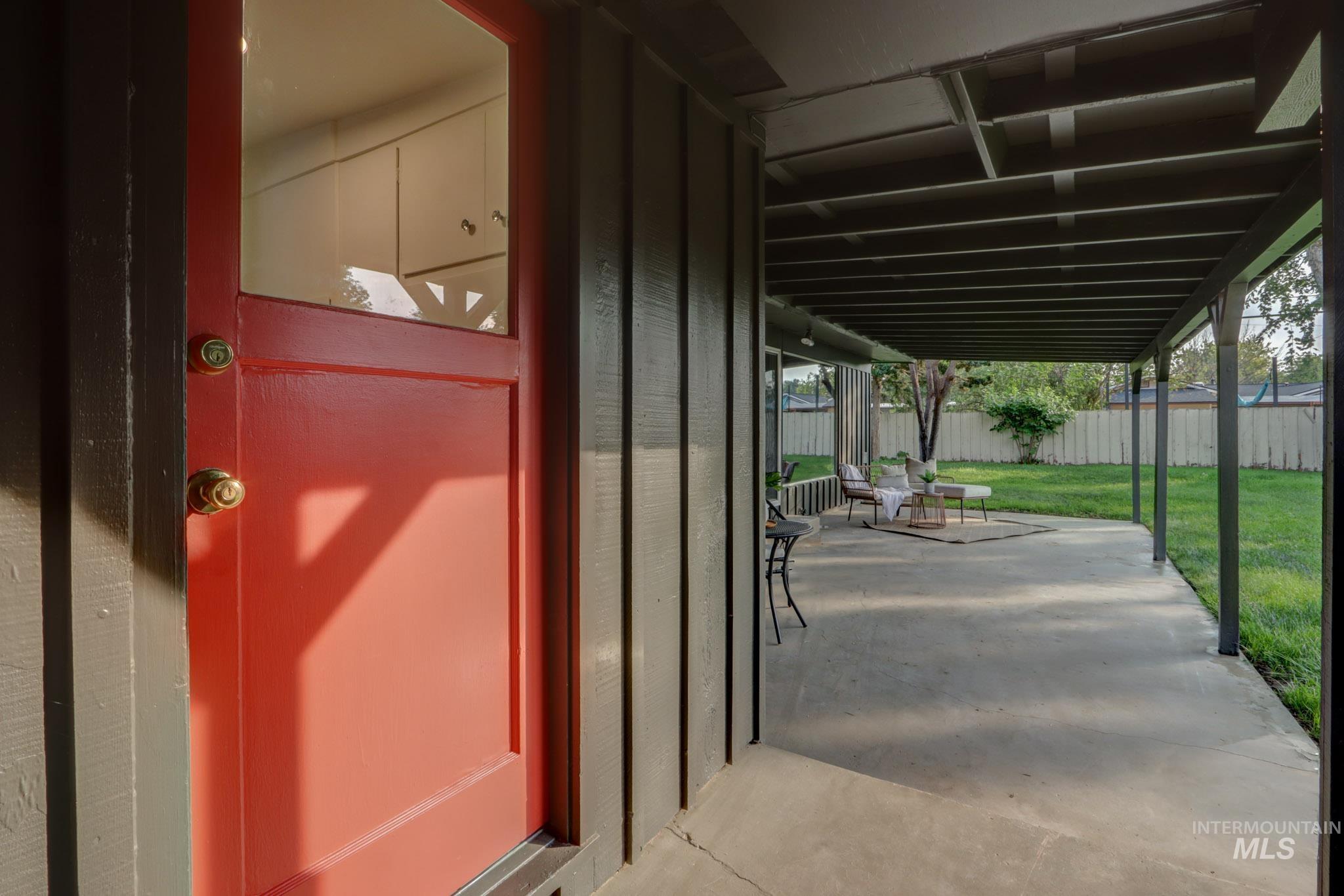 6906 W Hummel Drive, Boise, Idaho 83709, 3 Bedrooms, 2 Bathrooms, Residential For Sale, Price $524,000, 98960751