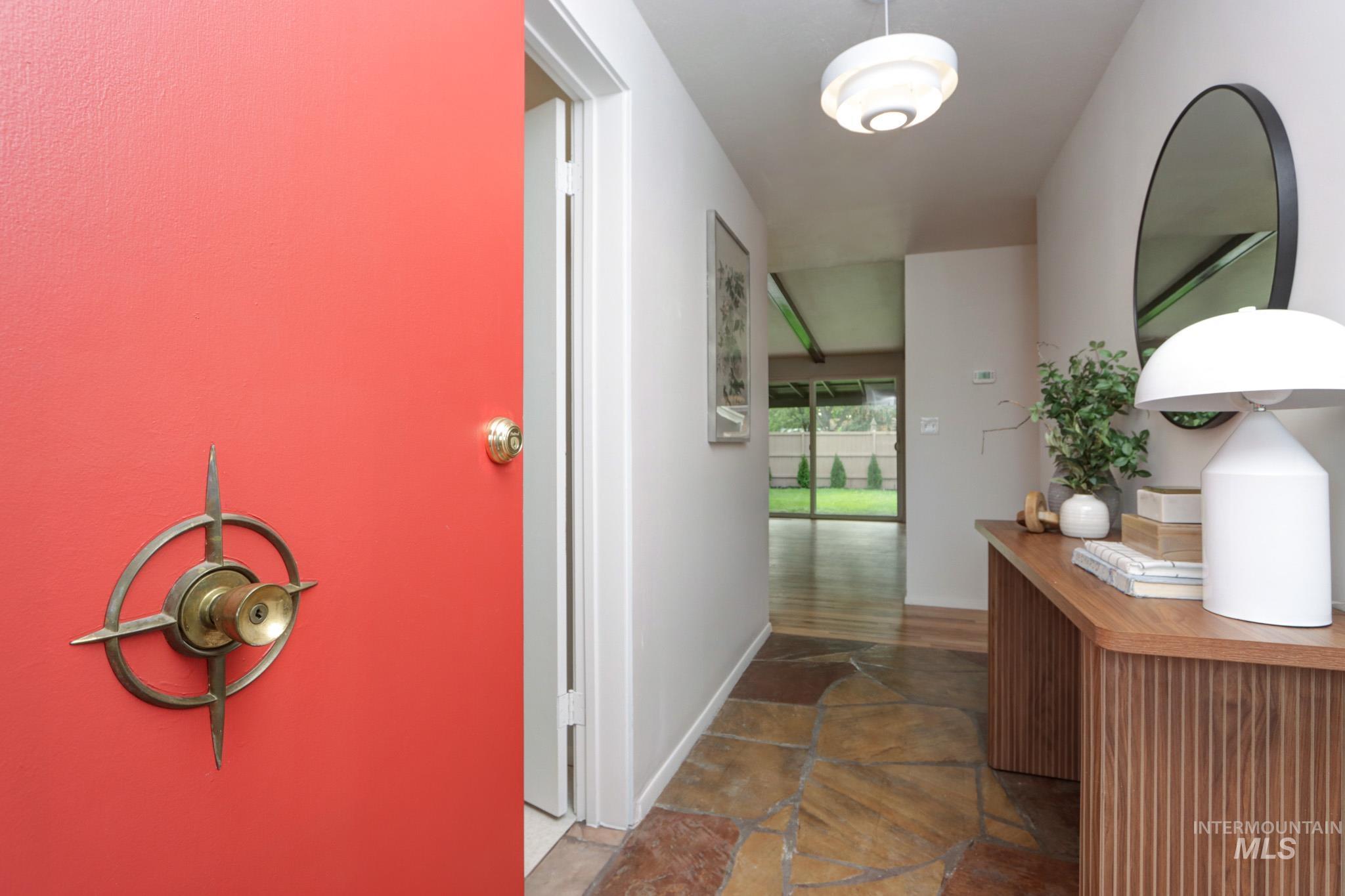 6906 W Hummel Drive, Boise, Idaho 83709, 3 Bedrooms, 2 Bathrooms, Residential For Sale, Price $524,000, 98960751