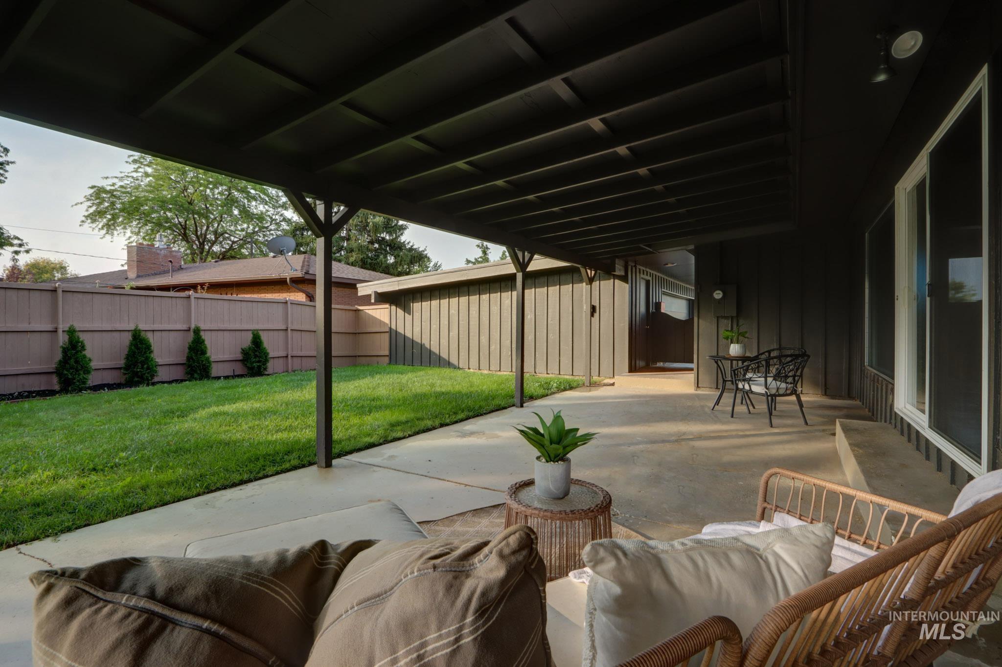 6906 W Hummel Drive, Boise, Idaho 83709, 3 Bedrooms, 2 Bathrooms, Residential For Sale, Price $524,000, 98960751