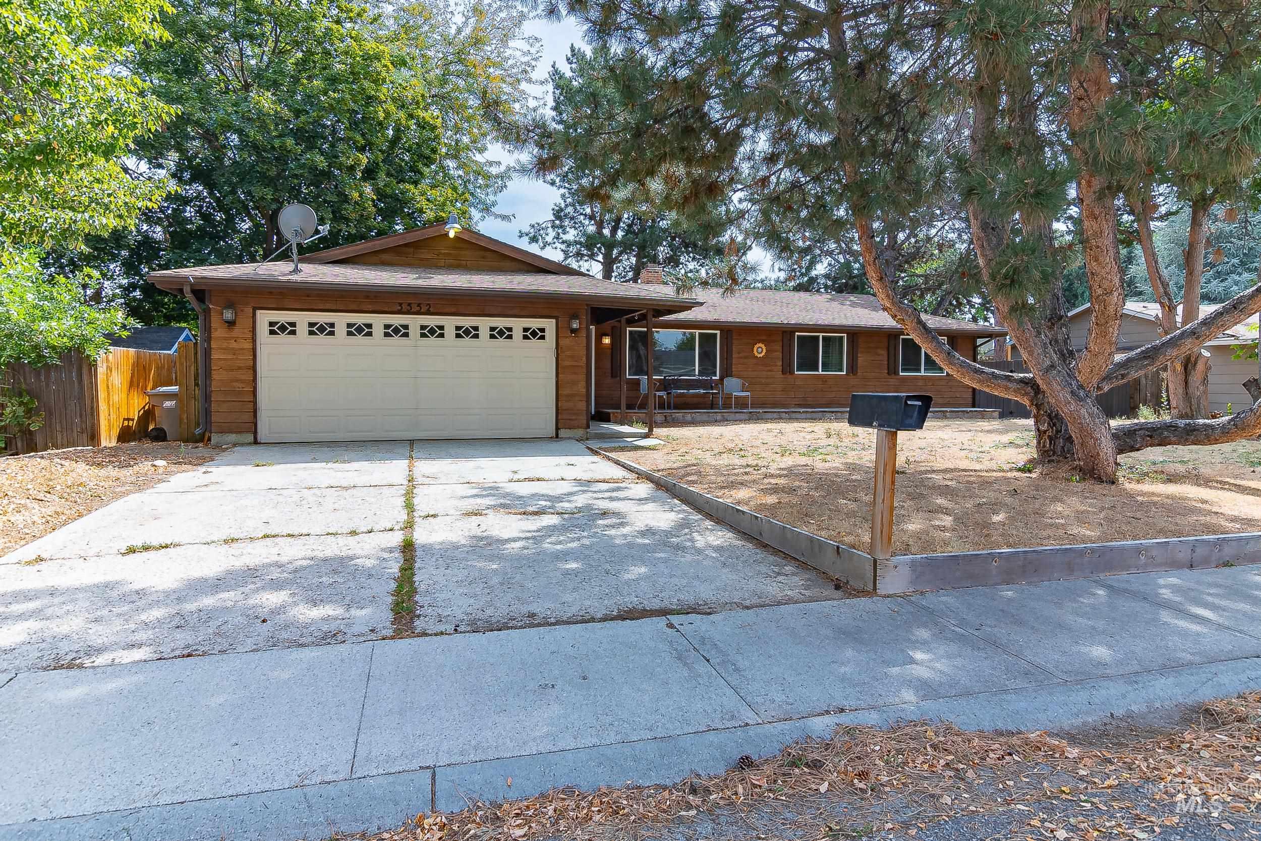 3552 N Covered Wagon Way, Boise, Idaho 83713, 3 Bedrooms, 1.5 Bathrooms, Residential For Sale, Price $390,000, 98960757