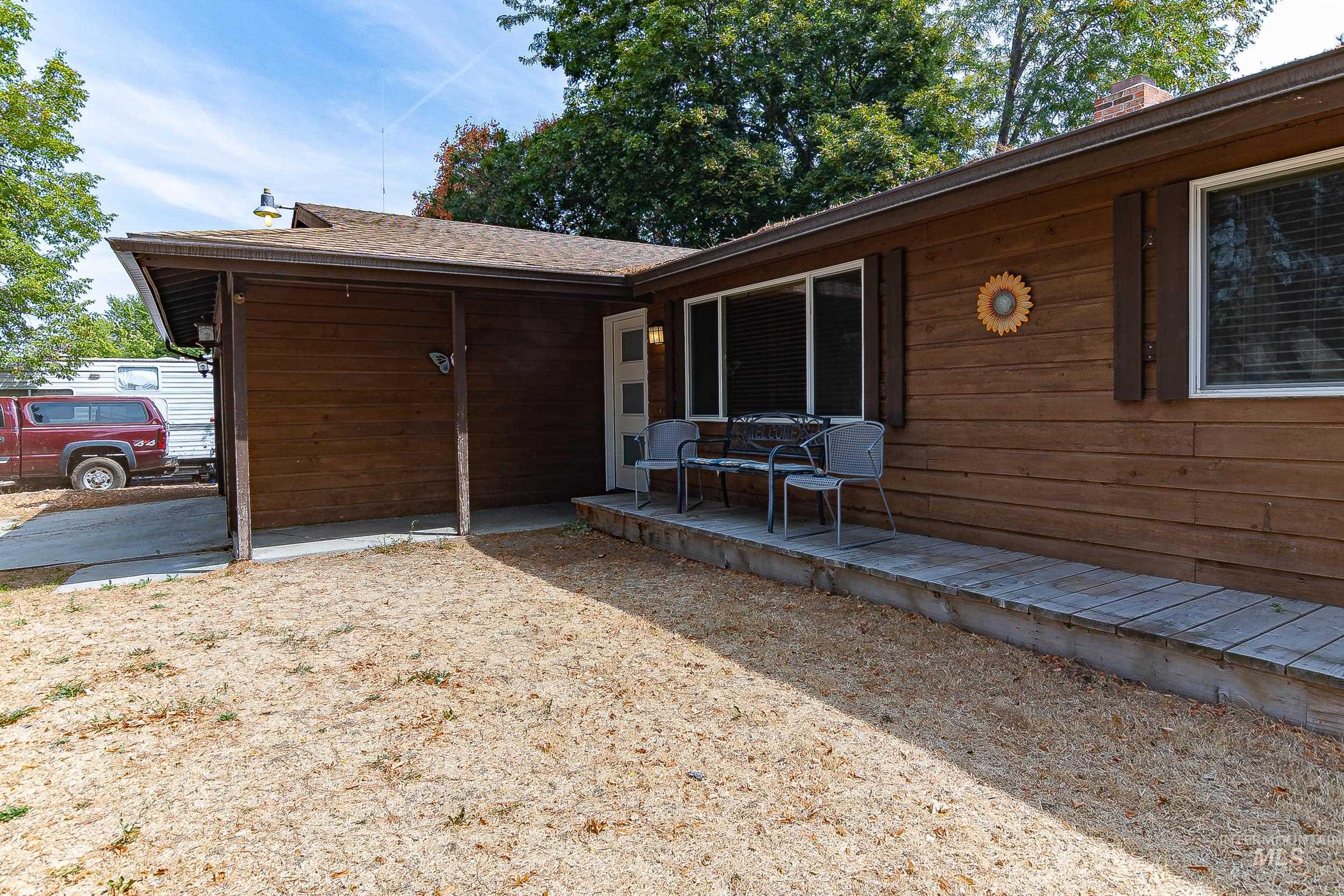 3552 N Covered Wagon Way, Boise, Idaho 83713, 3 Bedrooms, 1.5 Bathrooms, Residential For Sale, Price $390,000, 98960757