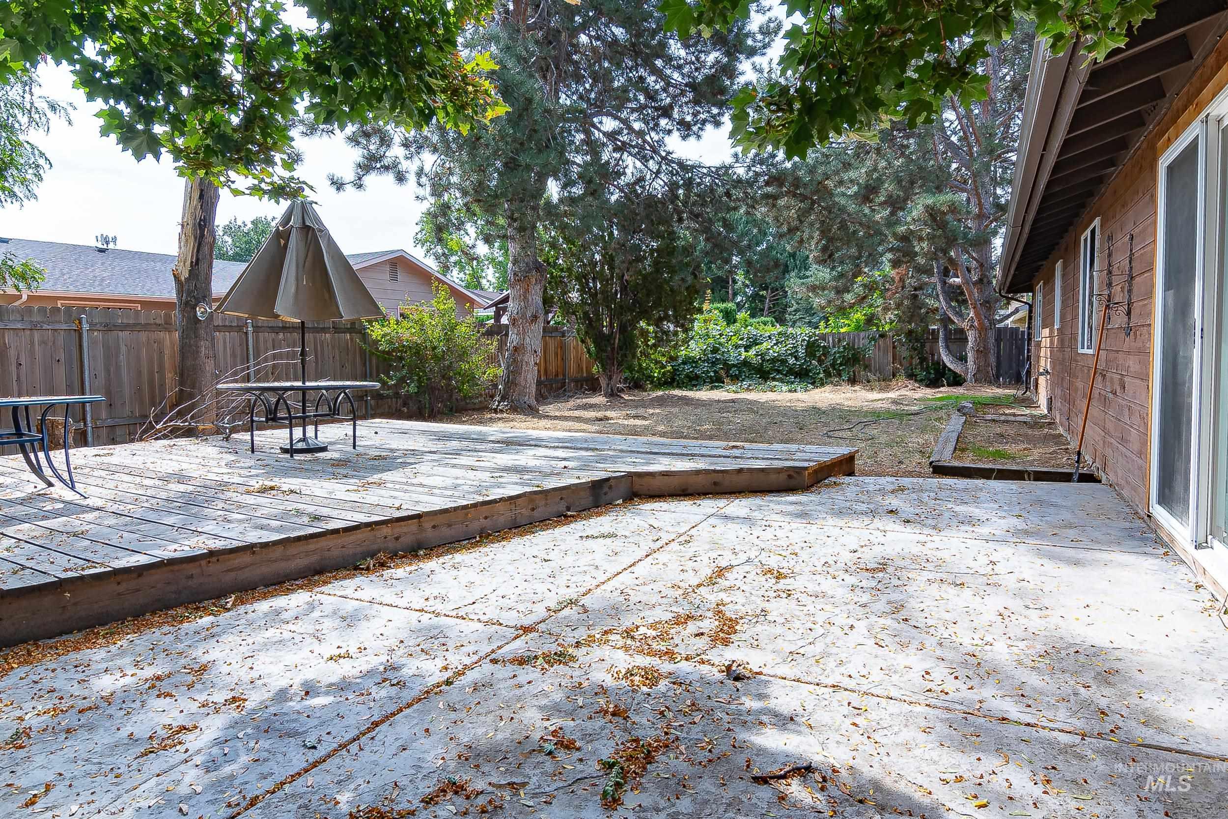 3552 N Covered Wagon Way, Boise, Idaho 83713, 3 Bedrooms, 1.5 Bathrooms, Residential For Sale, Price $390,000, 98960757