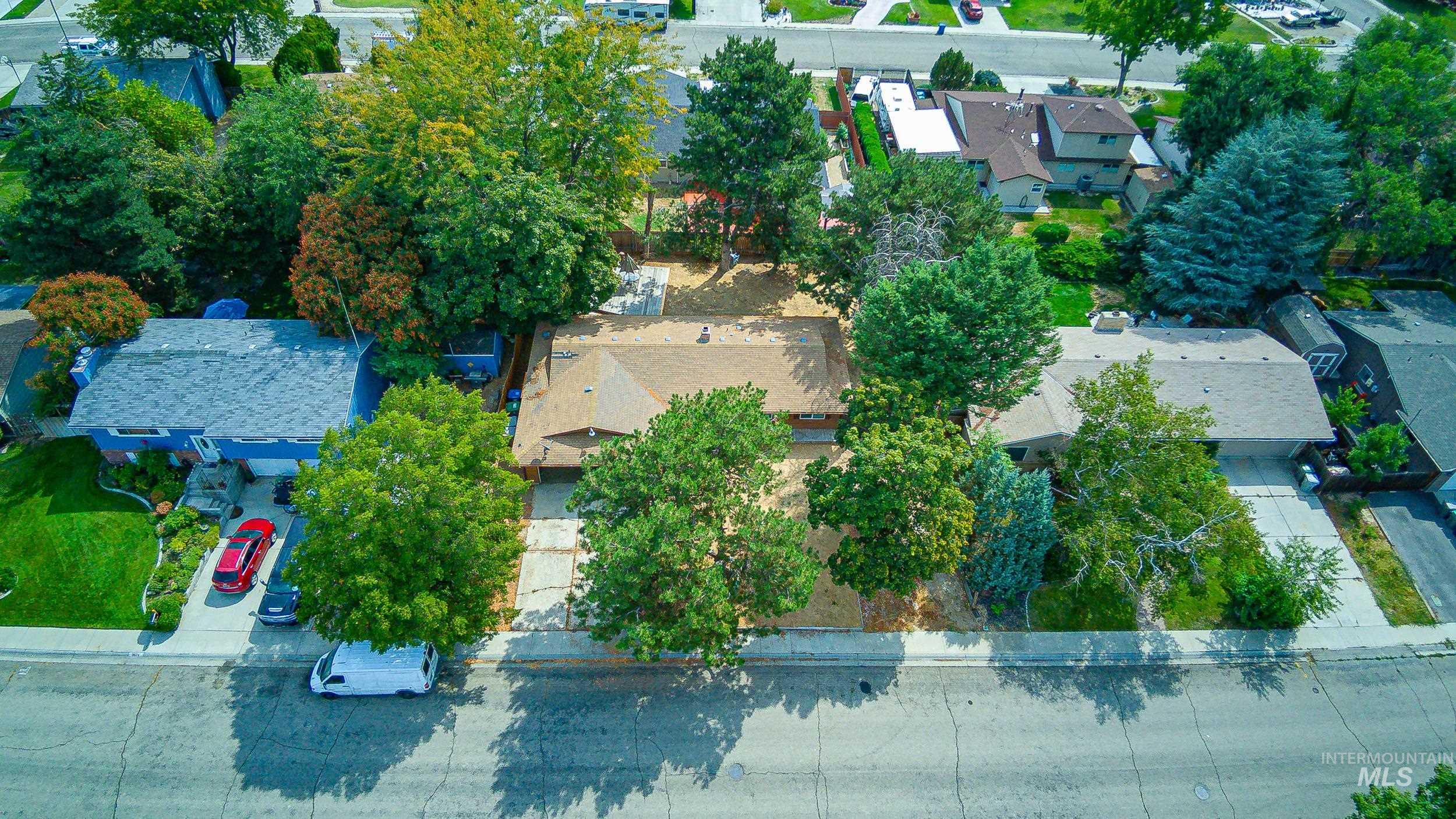 3552 N Covered Wagon Way, Boise, Idaho 83713, 3 Bedrooms, 1.5 Bathrooms, Residential For Sale, Price $390,000, 98960757