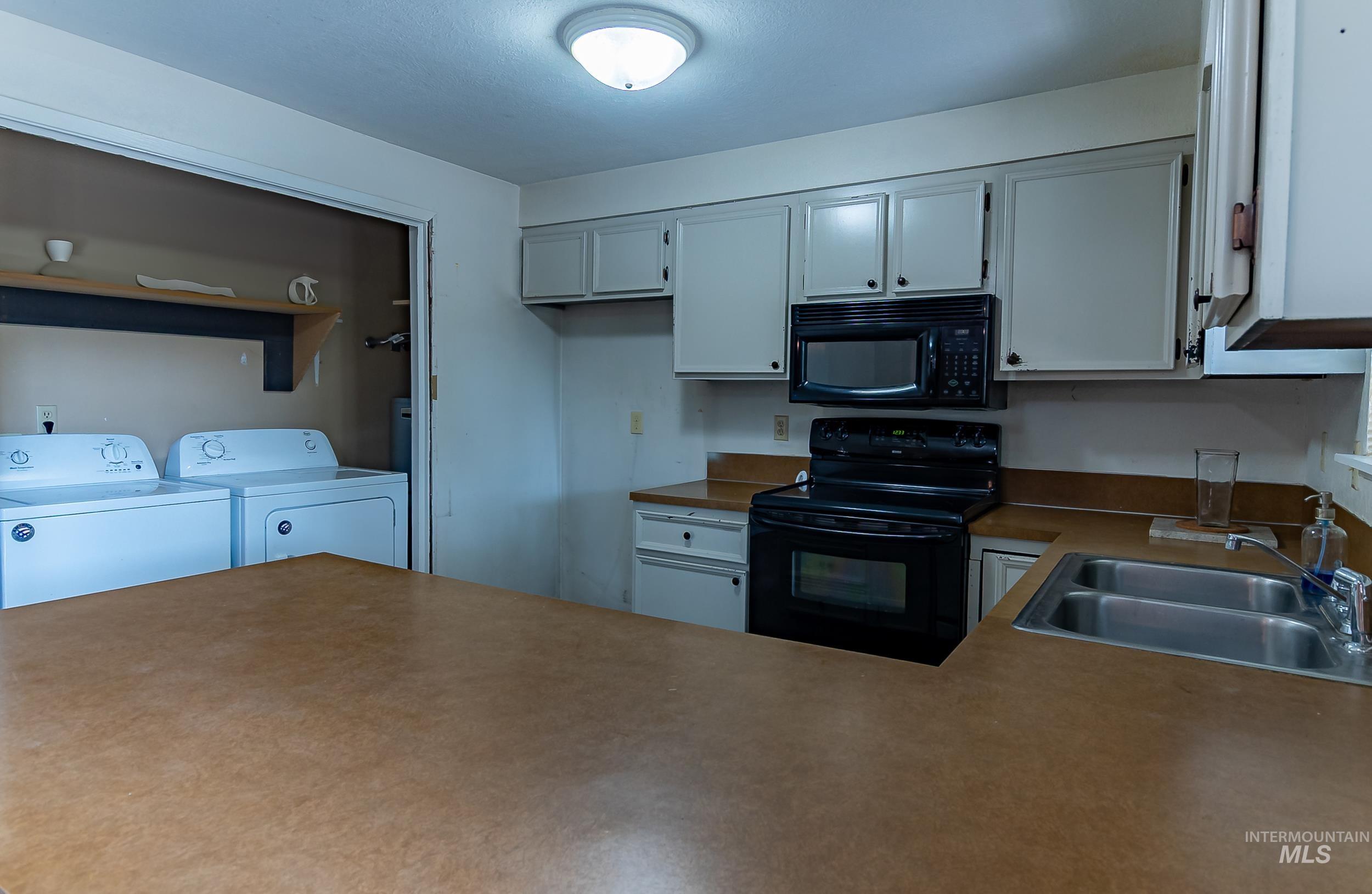 3552 N Covered Wagon Way, Boise, Idaho 83713, 3 Bedrooms, 1.5 Bathrooms, Residential For Sale, Price $390,000, 98960757