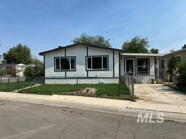 640 N Timathy Rd, Boise, Idaho 83713, 4 Bedrooms, 2 Bathrooms, Residential For Sale, Price $110,000, 98960760