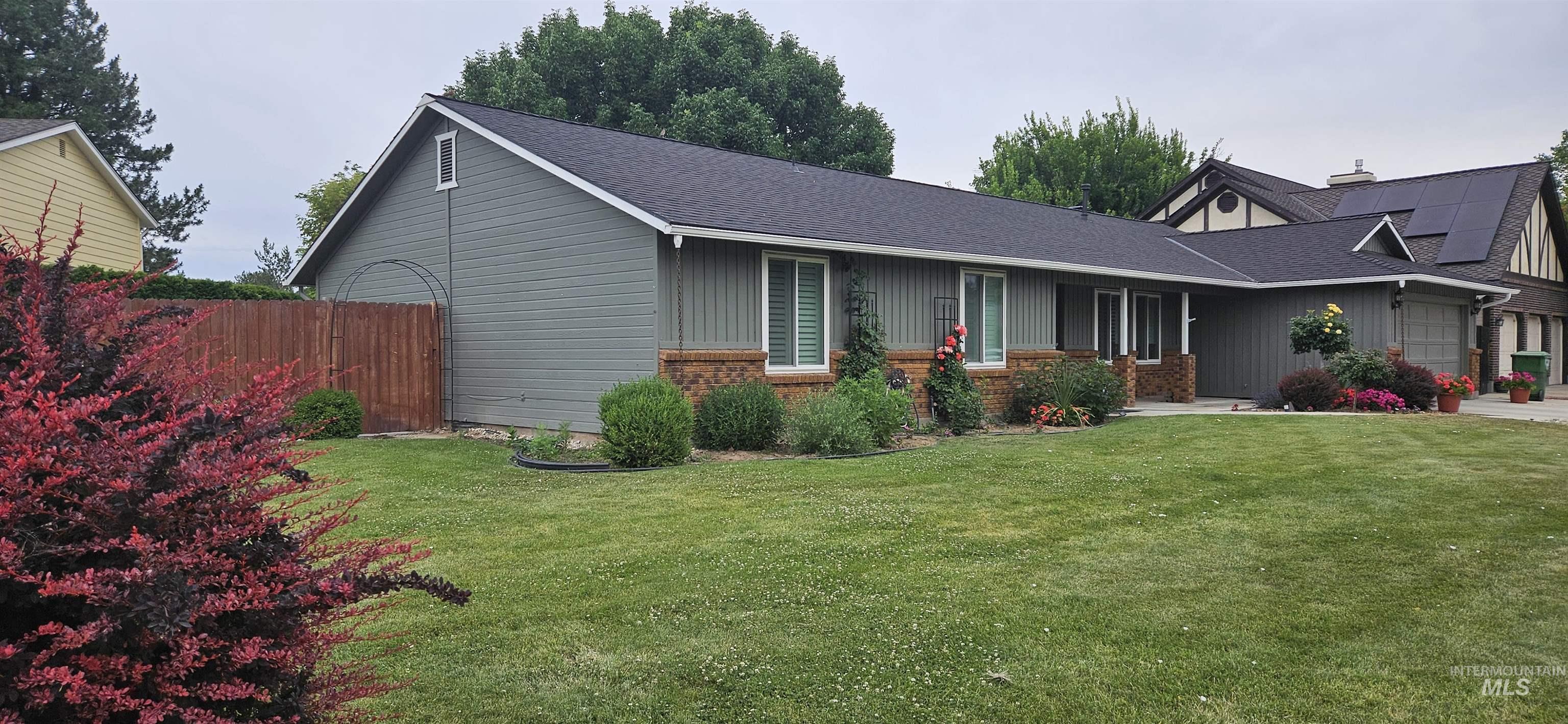 single story golf course home, with newer roof, corner c lot, RV possible storage, freshly landscaped