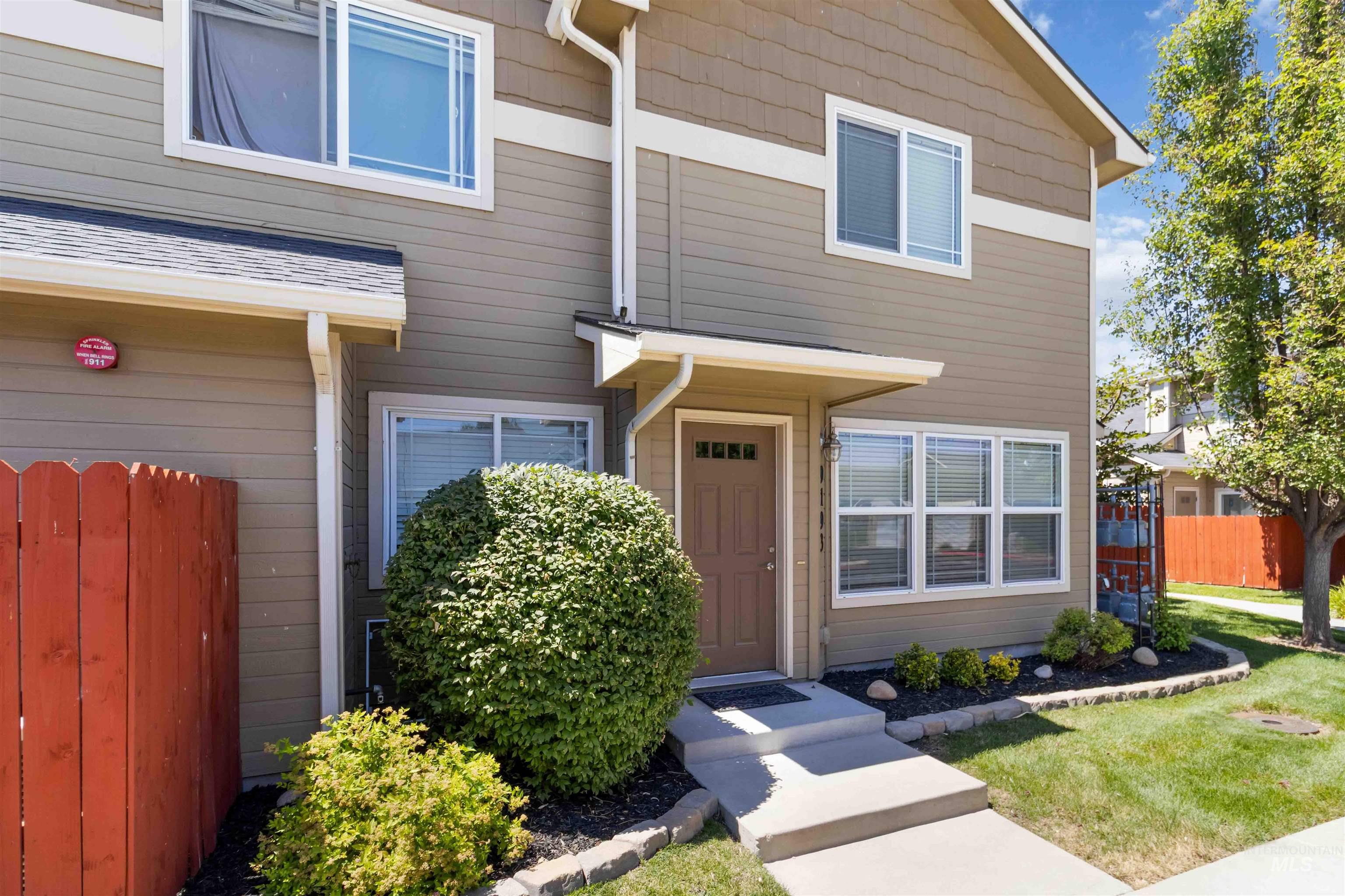 9193 W Brogan Dr., Boise, Idaho 83709, 2 Bedrooms, 2 Bathrooms, Residential Income For Sale, Price $310,000, 98960769