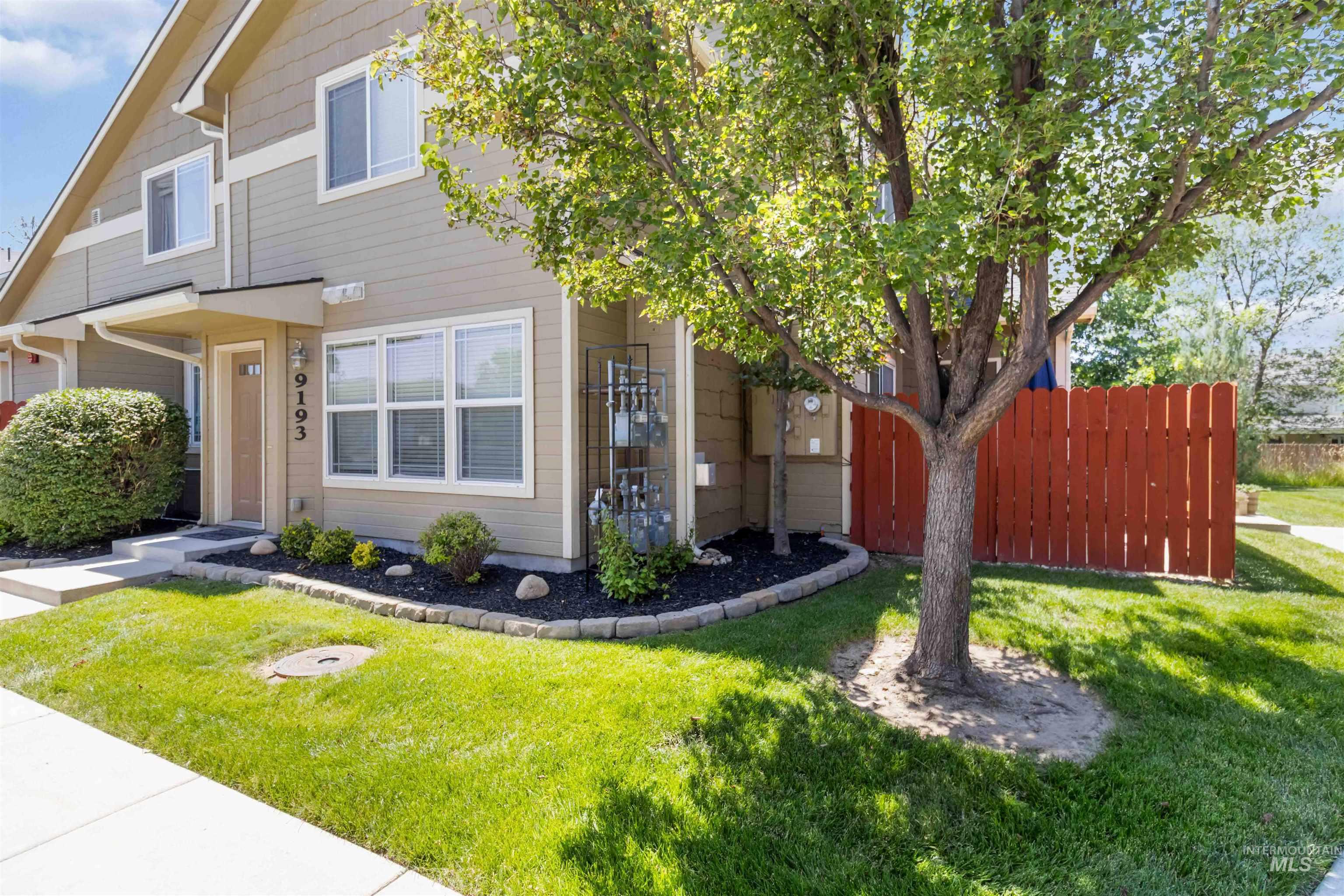 9193 W Brogan Dr., Boise, Idaho 83709, 2 Bedrooms, 2 Bathrooms, Residential Income For Sale, Price $310,000, 98960769