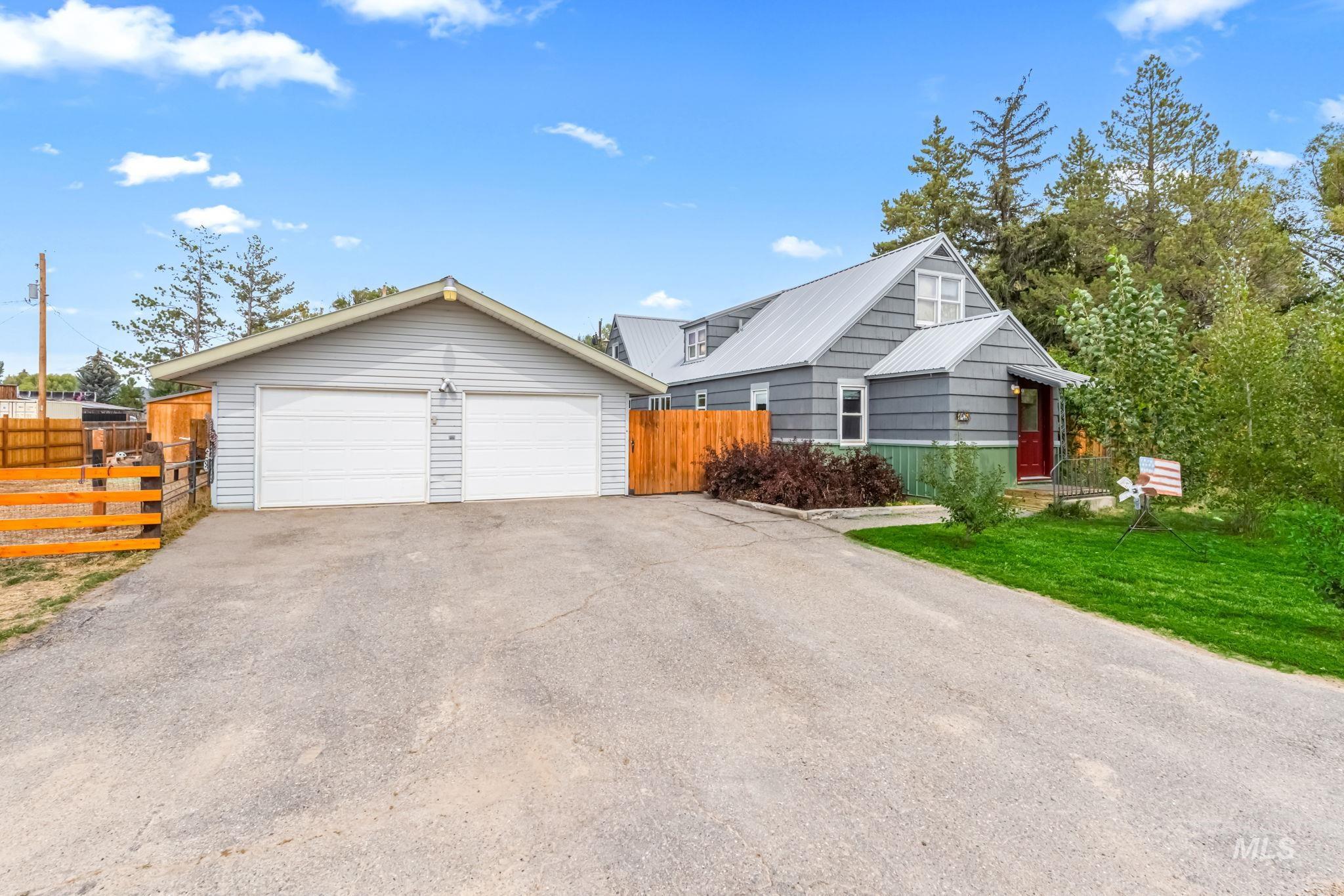 115 E Garnet Ave, Fairfield, Idaho 83327, 4 Bedrooms, 2.5 Bathrooms, Residential For Sale, Price $459,000, 98960777