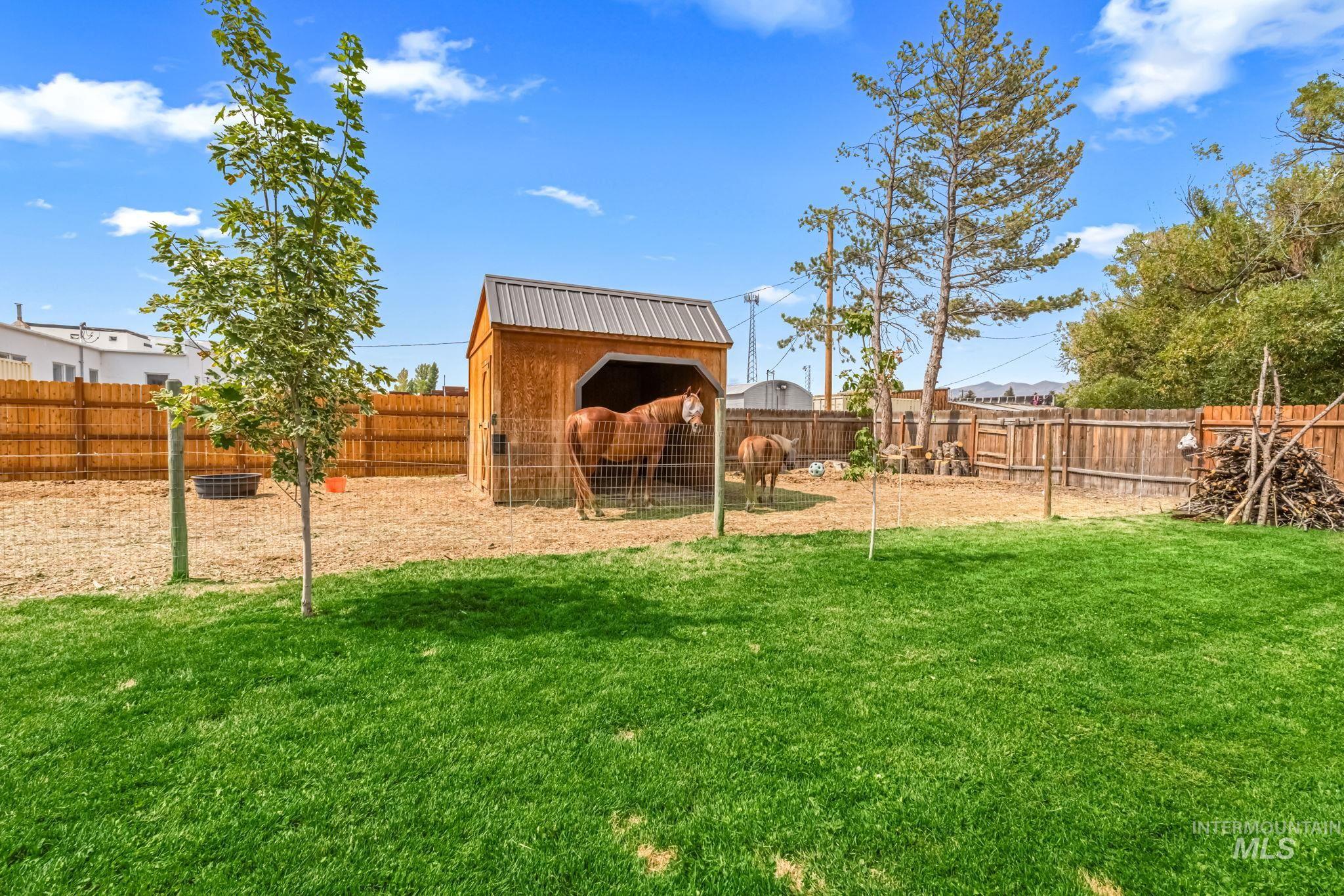 115 E Garnet Ave, Fairfield, Idaho 83327, 4 Bedrooms, 2.5 Bathrooms, Residential For Sale, Price $459,000, 98960777