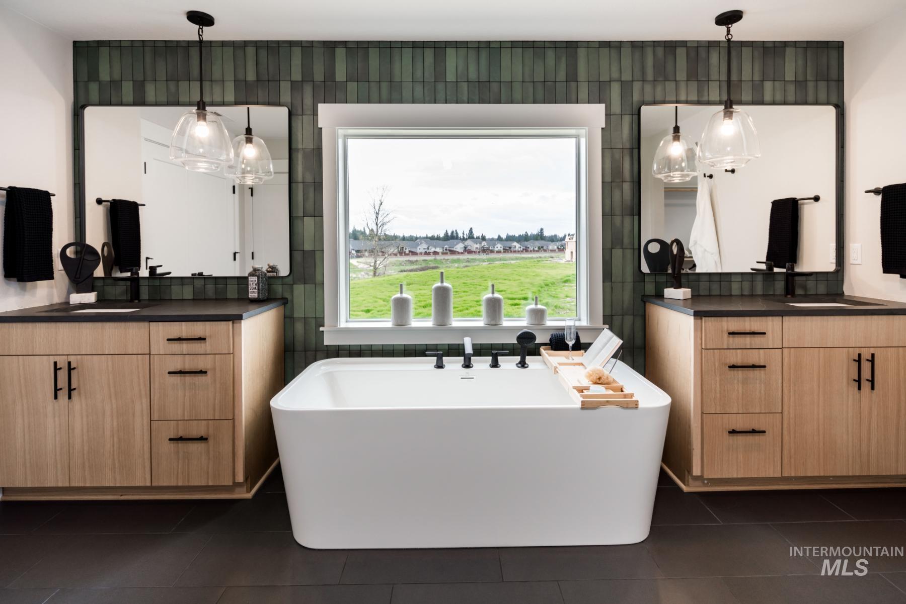 8482 W Graye Street, Meridian, Idaho 83646, 5 Bedrooms, 4 Bathrooms, Residential For Sale, Price $1,039,900, 98960823