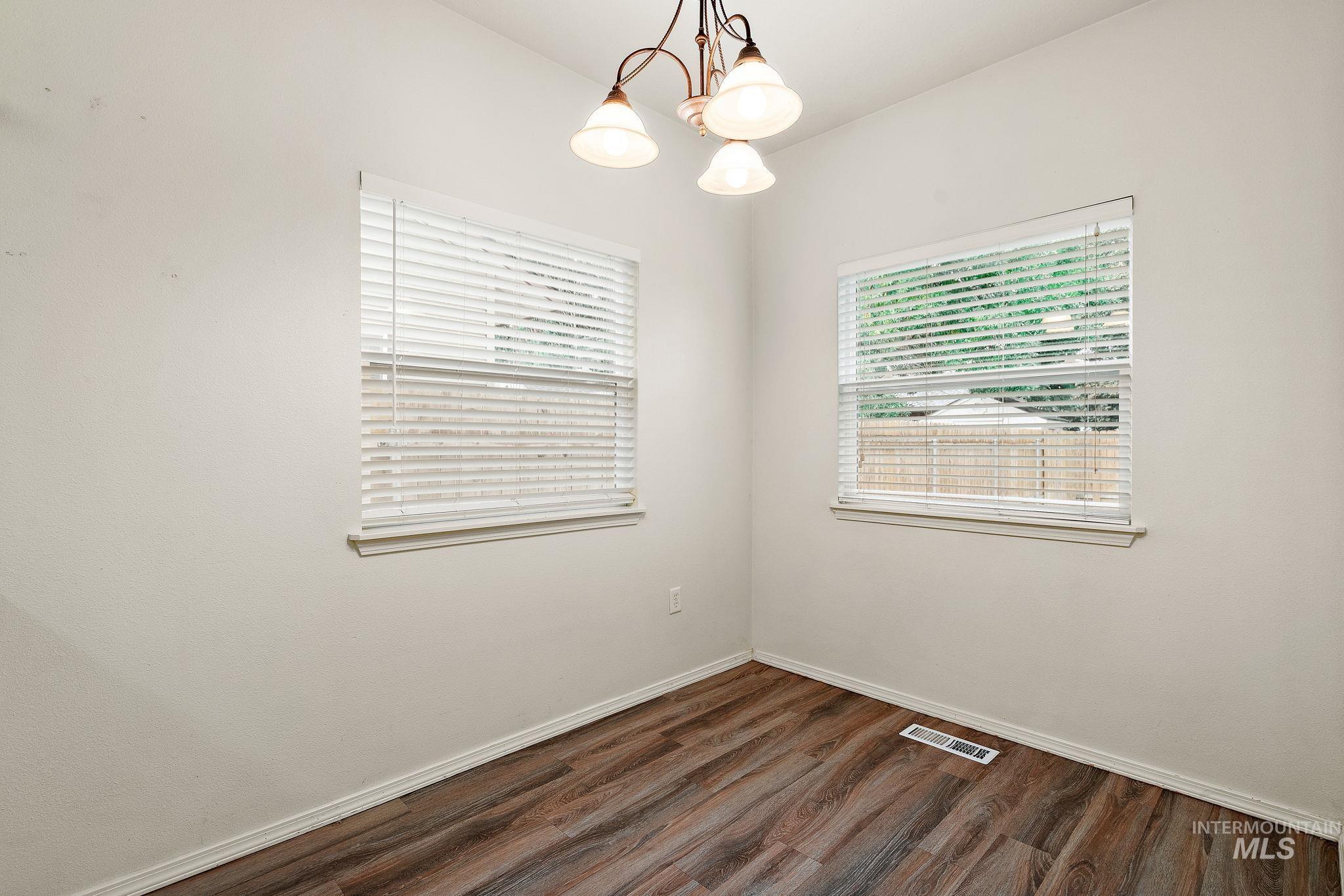 2864 W Lemhi Street, Boise, Idaho 83705, 2 Bedrooms, 2.5 Bathrooms, Residential For Sale, Price $375,000, 98960839
