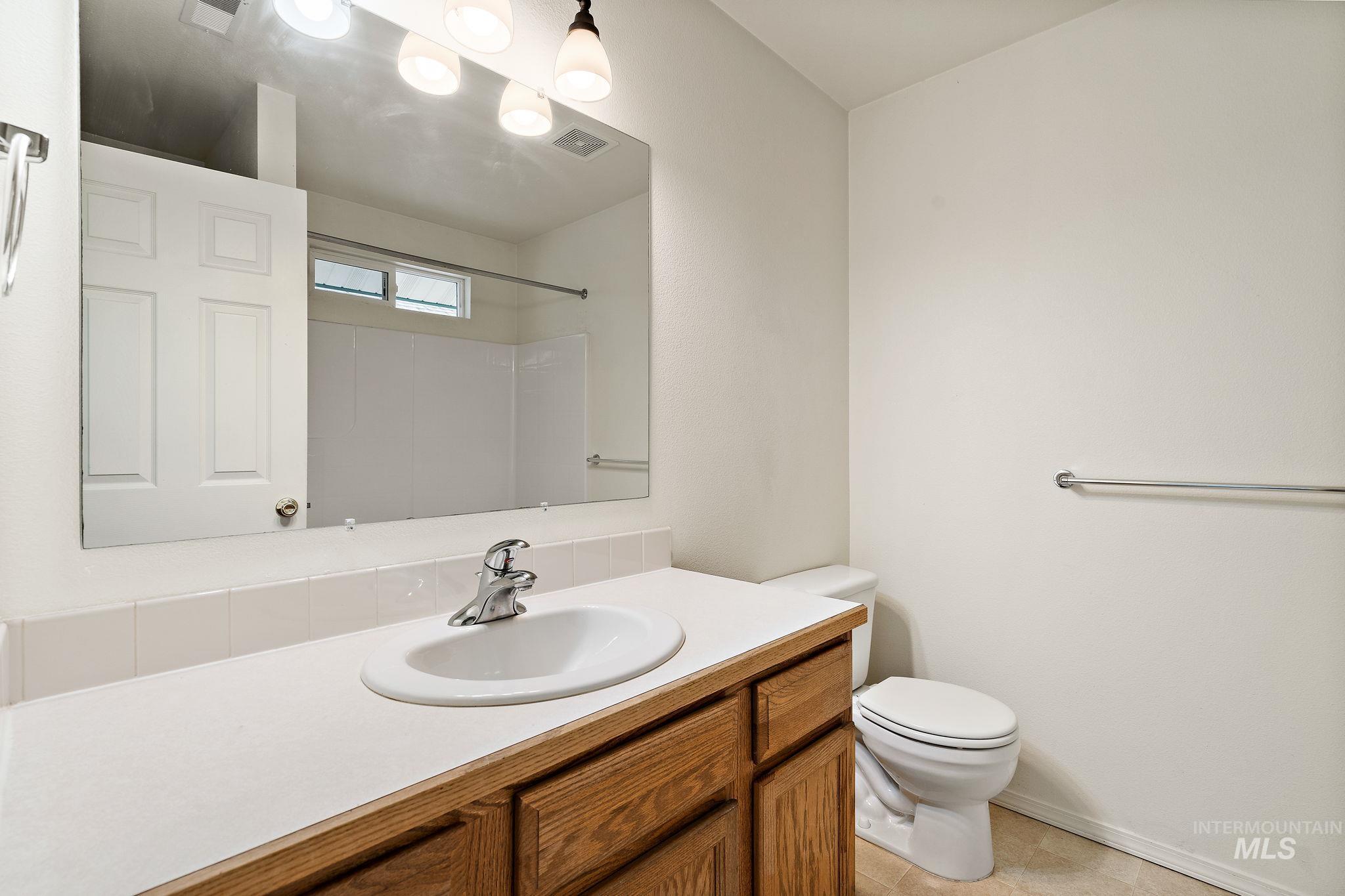 2864 W Lemhi Street, Boise, Idaho 83705, 2 Bedrooms, 2.5 Bathrooms, Residential For Sale, Price $375,000, 98960839